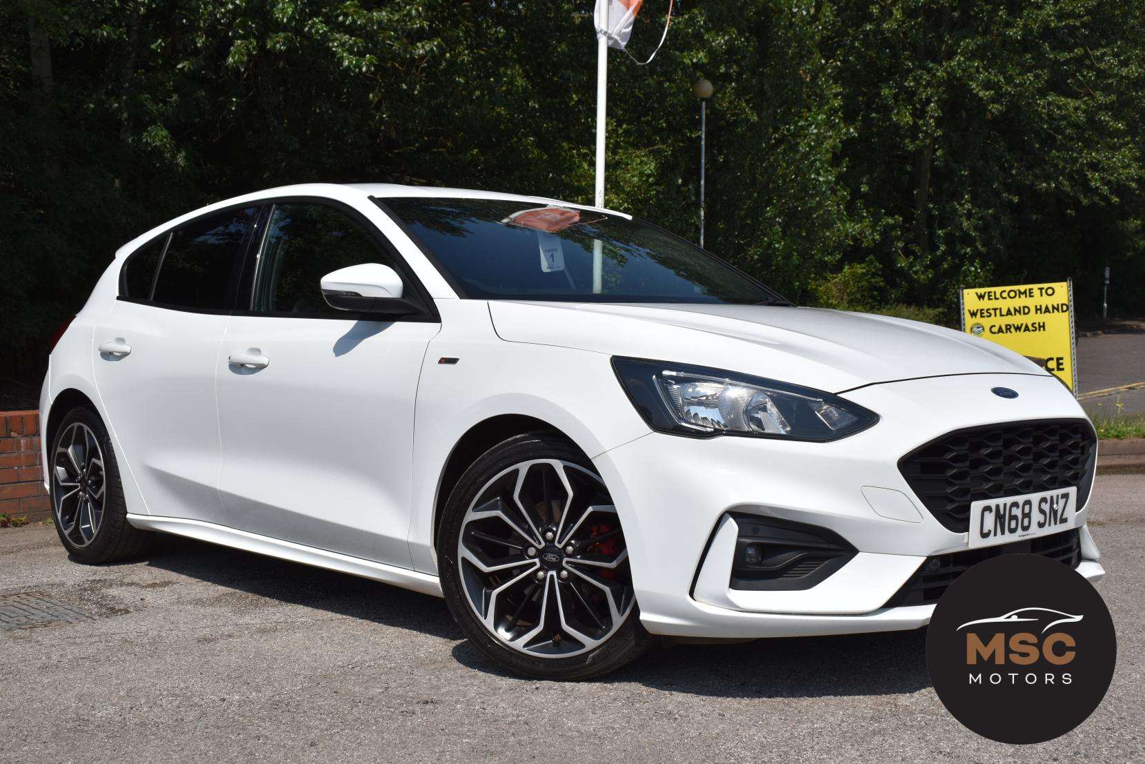 A 2019 FORD FOCUS 1.0T EcoBoost ST-Line X Hatchback 5dr Petrol Manual Euro 6 (s/s) (125 ps) A 2019 FORD FOCUS 1.0T EcoBoost ST-Line X Hatchback 5dr Petrol Manual Euro 6 (s/s) (125 ps)