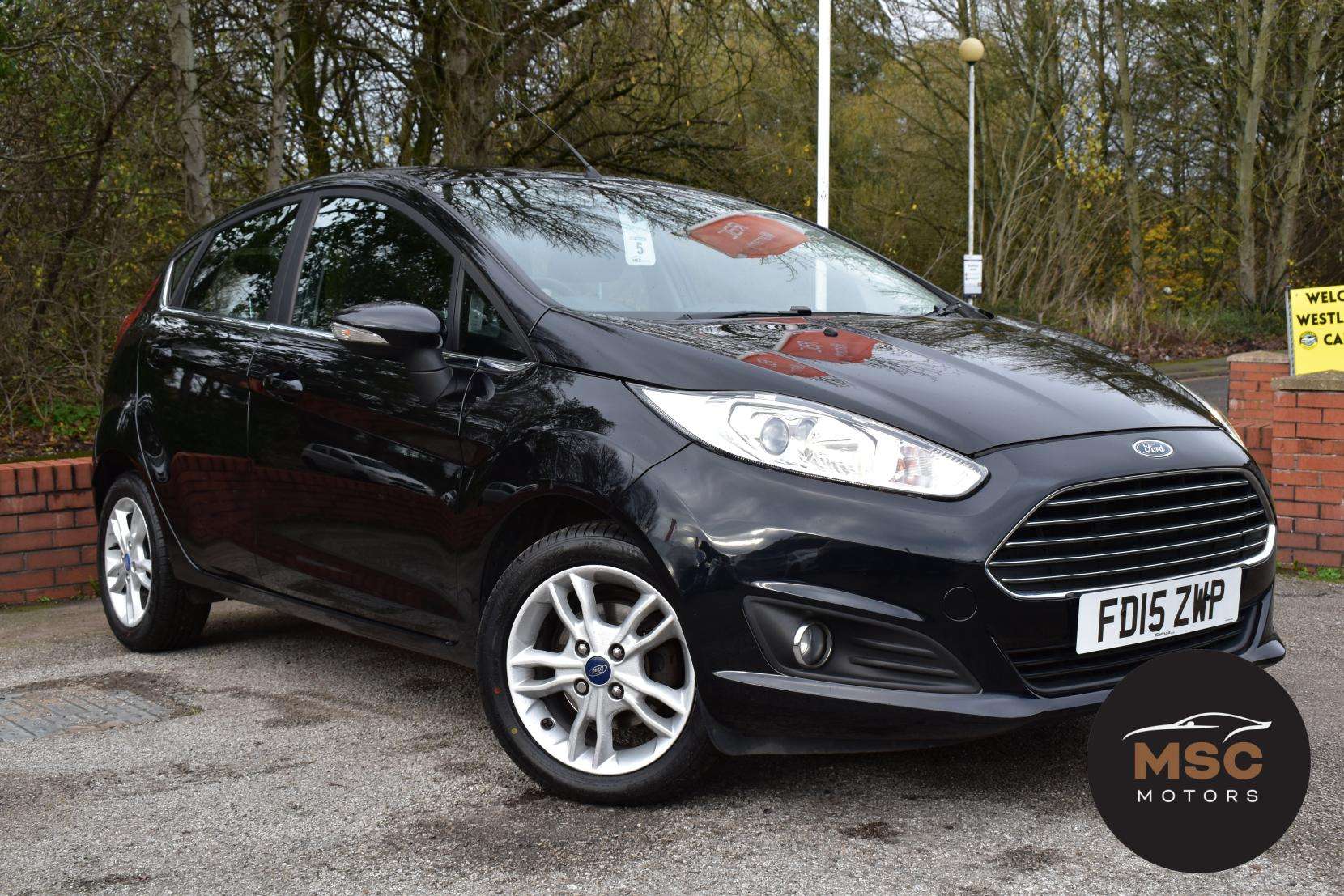 A 2015 FORD FIESTA 1.25 Zetec Hatchback 5dr Petrol Manual Euro 6 (82 ps) A 2015 FORD FIESTA 1.25 Zetec Hatchback 5dr Petrol Manual Euro 6 (82 ps)