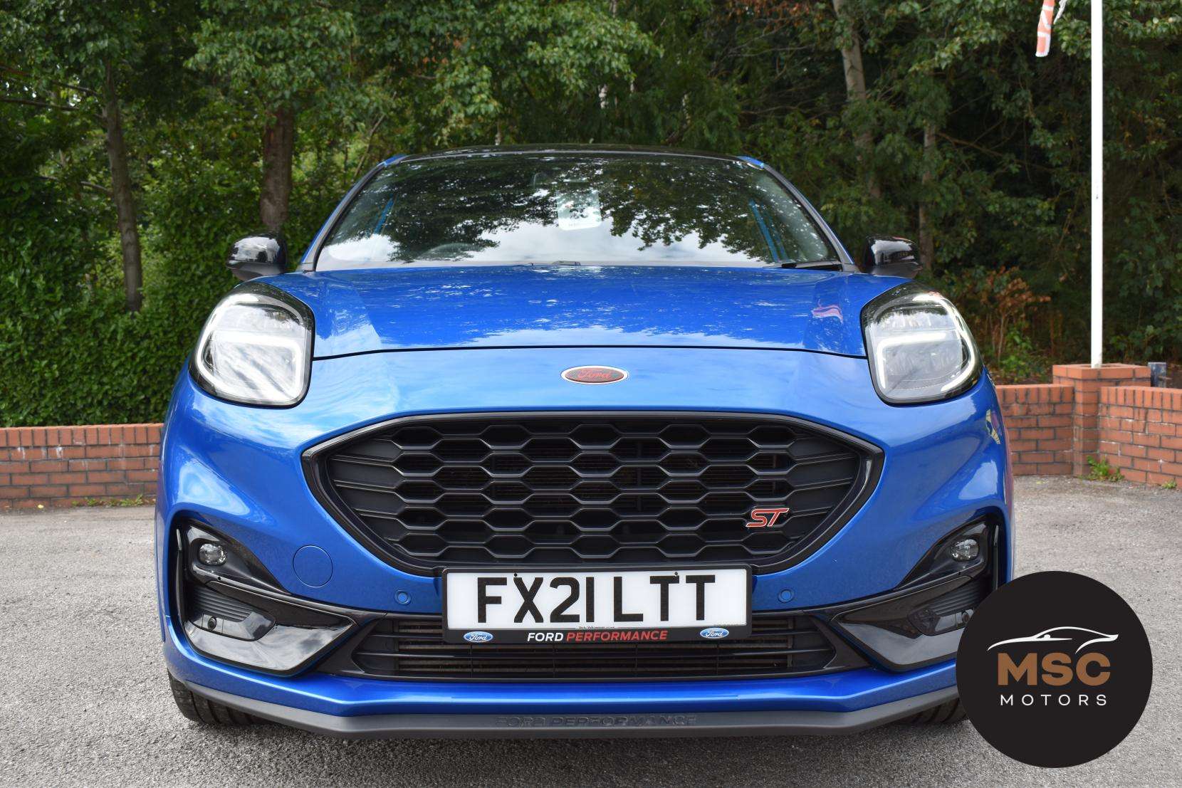 A 2021 FORD PUMA 1.5T EcoBoost ST SUV 5dr Petrol Manual Euro 6 (s/s) (200 ps) A 2021 FORD PUMA 1.5T EcoBoost ST SUV 5dr Petrol Manual Euro 6 (s/s) (200 ps)