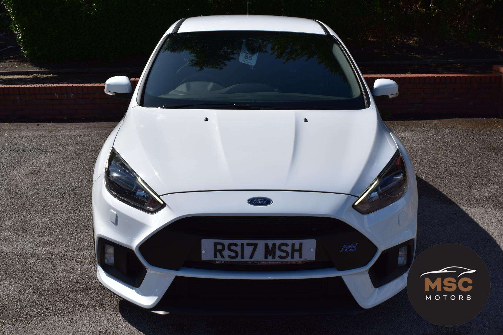 A 2017 FORD FOCUS 2.3T EcoBoost RS Hatchback 5dr Petrol Manual AWD Euro 6 (s/s) (350 ps) A 2017 FORD FOCUS 2.3T EcoBoost RS Hatchback 5dr Petrol Manual AWD Euro 6 (s/s) (350 ps)
