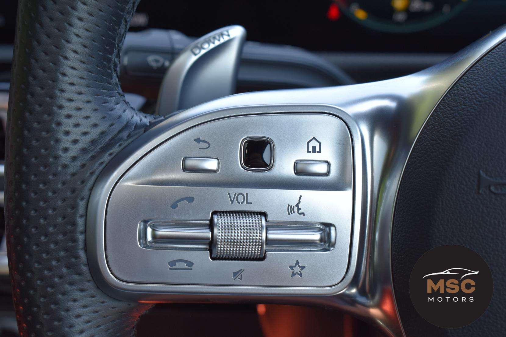 2020 MERCEDES-BENZ A CLASS 2020 MERCEDES-BENZ A CLASS