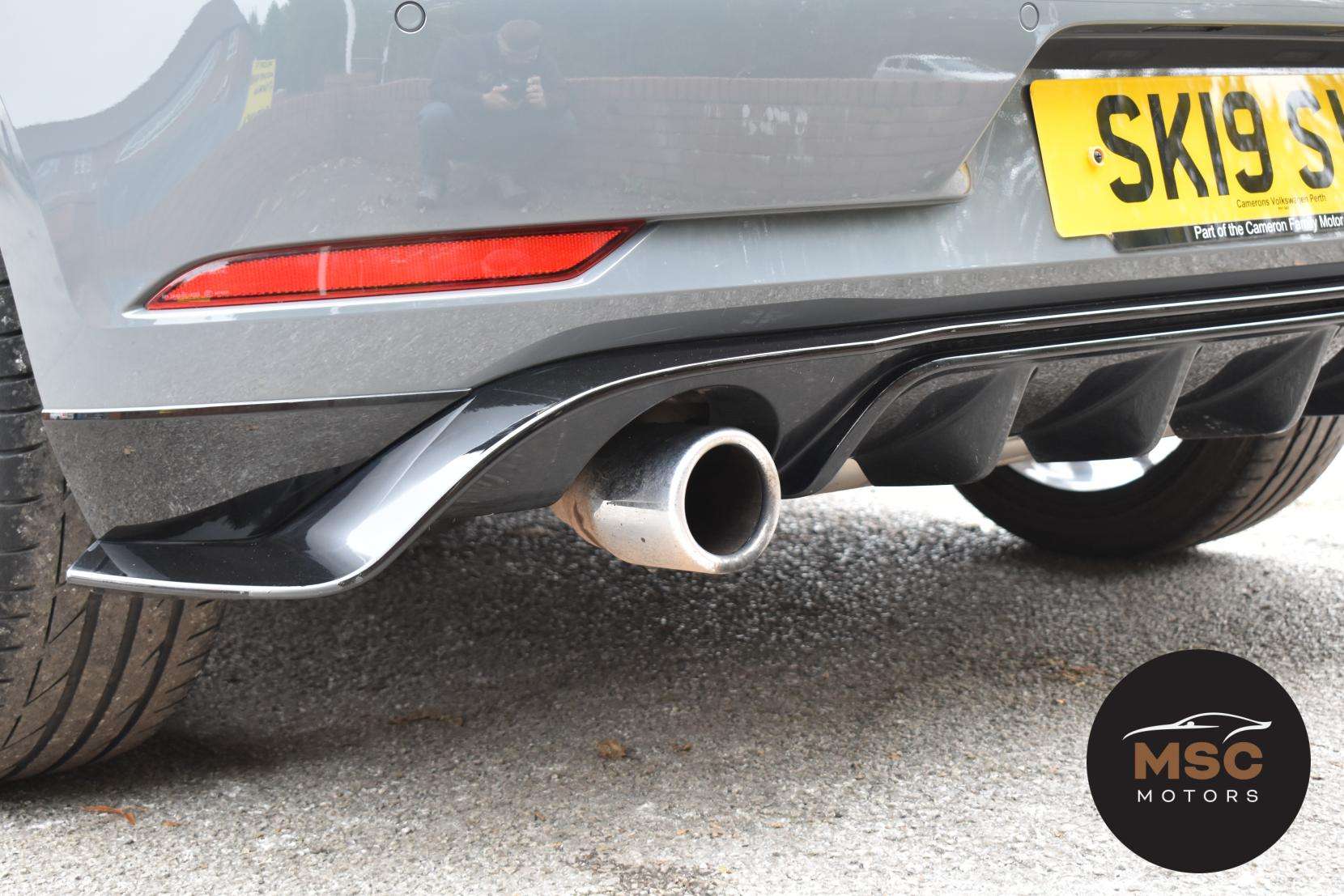 2019 VOLKSWAGEN GOLF 2019 VOLKSWAGEN GOLF