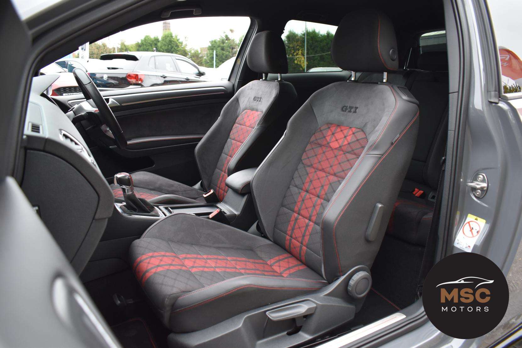 2019 VOLKSWAGEN GOLF 2019 VOLKSWAGEN GOLF