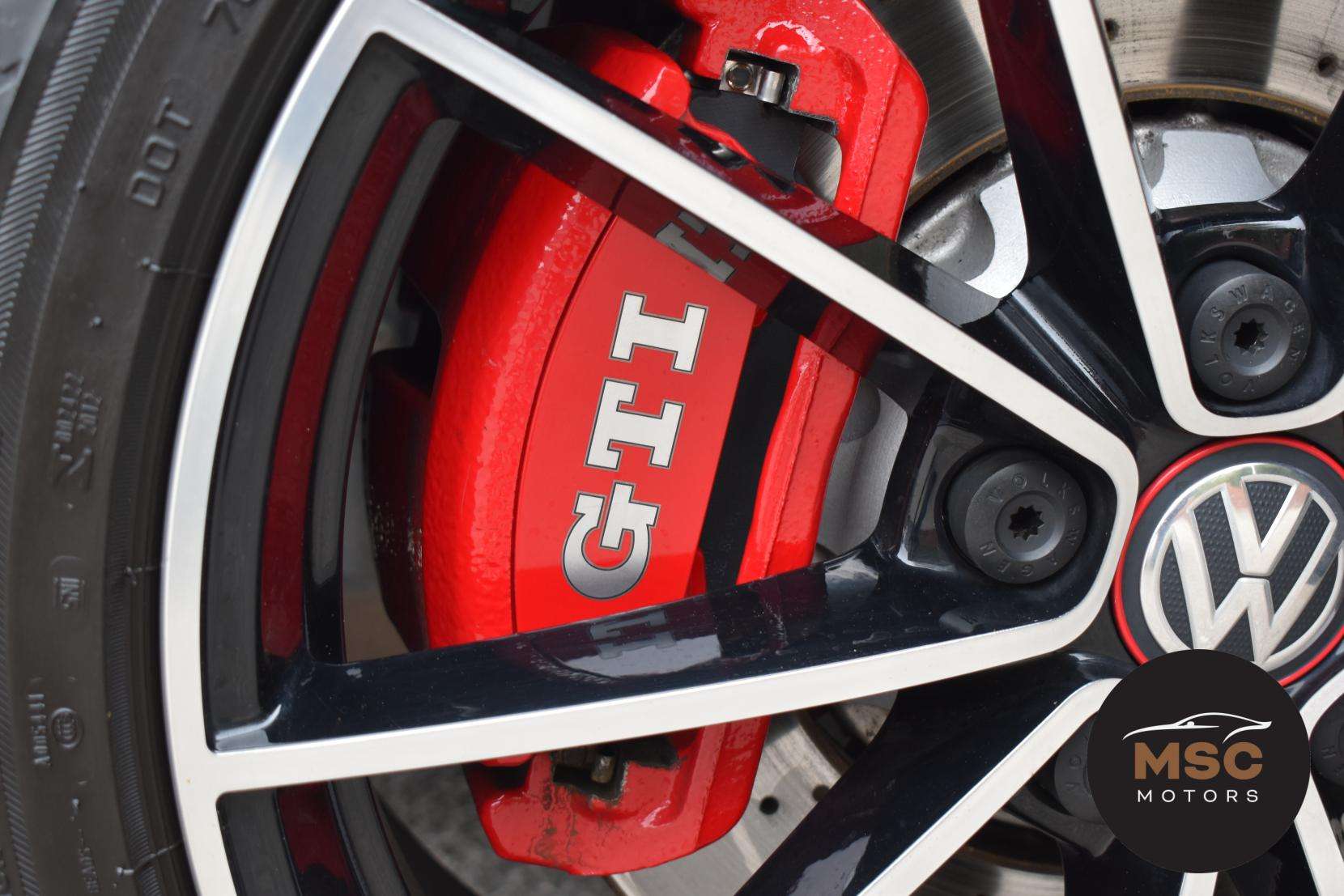 2019 VOLKSWAGEN GOLF 2019 VOLKSWAGEN GOLF