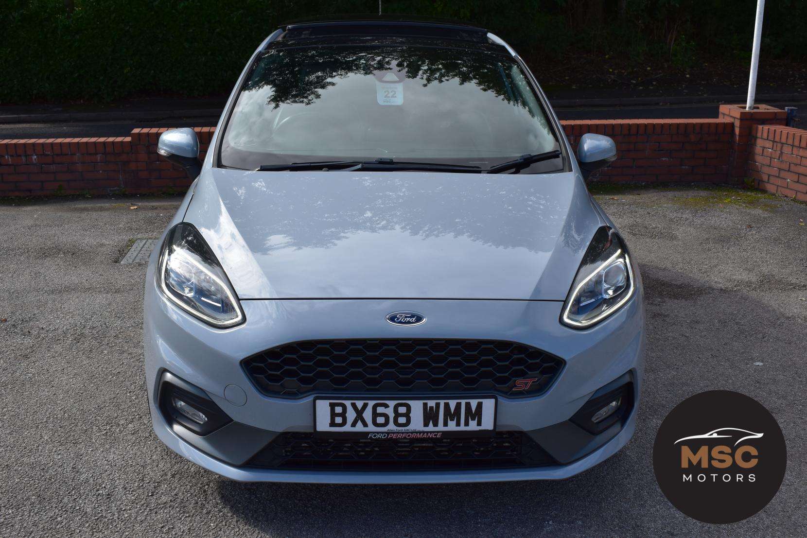 A 2018 FORD FIESTA 1.5T EcoBoost ST-3 Hatchback 3dr Petrol Manual Euro 6 (200 ps) A 2018 FORD FIESTA 1.5T EcoBoost ST-3 Hatchback 3dr Petrol Manual Euro 6 (200 ps)