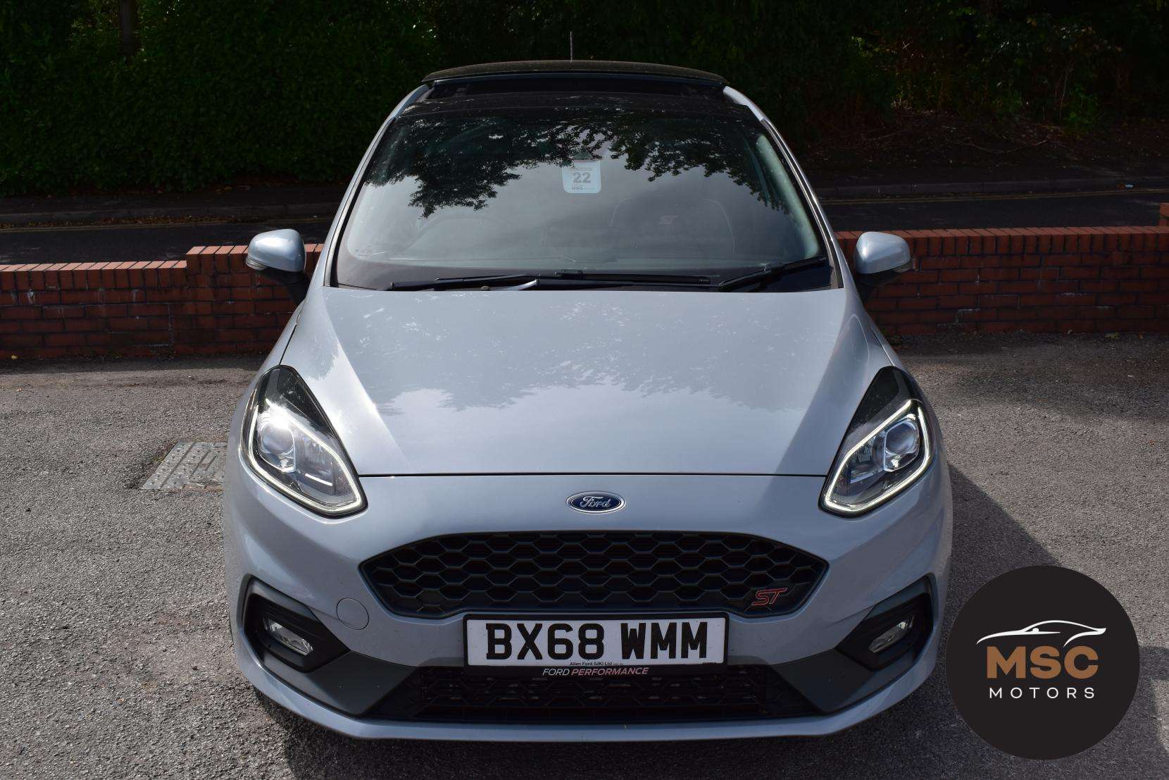 A 2018 FORD FIESTA 1.5T EcoBoost ST-3 Hatchback 3dr Petrol Manual Euro 6 (200 ps) A 2018 FORD FIESTA 1.5T EcoBoost ST-3 Hatchback 3dr Petrol Manual Euro 6 (200 ps)