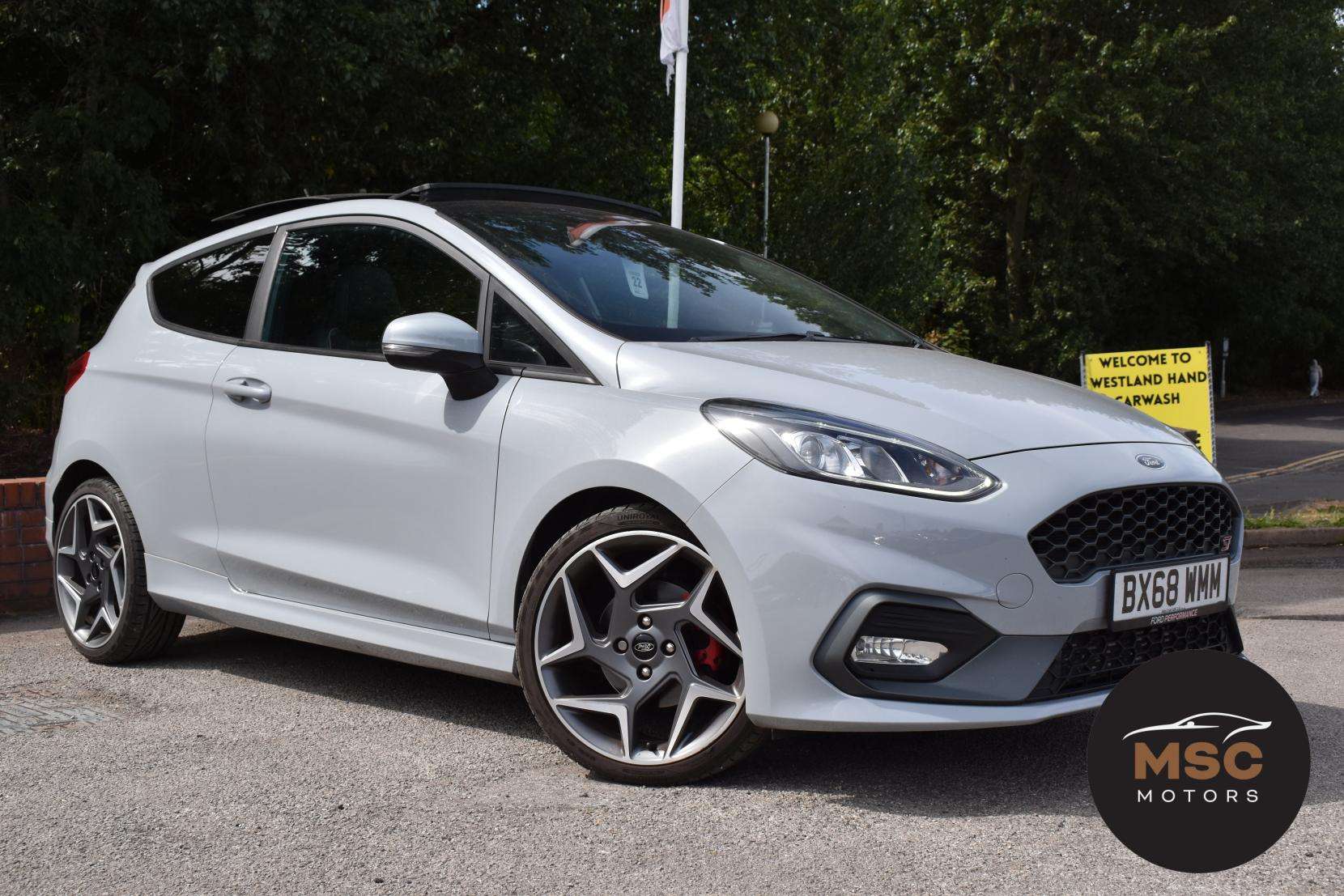A 2018 FORD FIESTA 1.5T EcoBoost ST-3 Hatchback 3dr Petrol Manual Euro 6 (200 ps) A 2018 FORD FIESTA 1.5T EcoBoost ST-3 Hatchback 3dr Petrol Manual Euro 6 (200 ps)