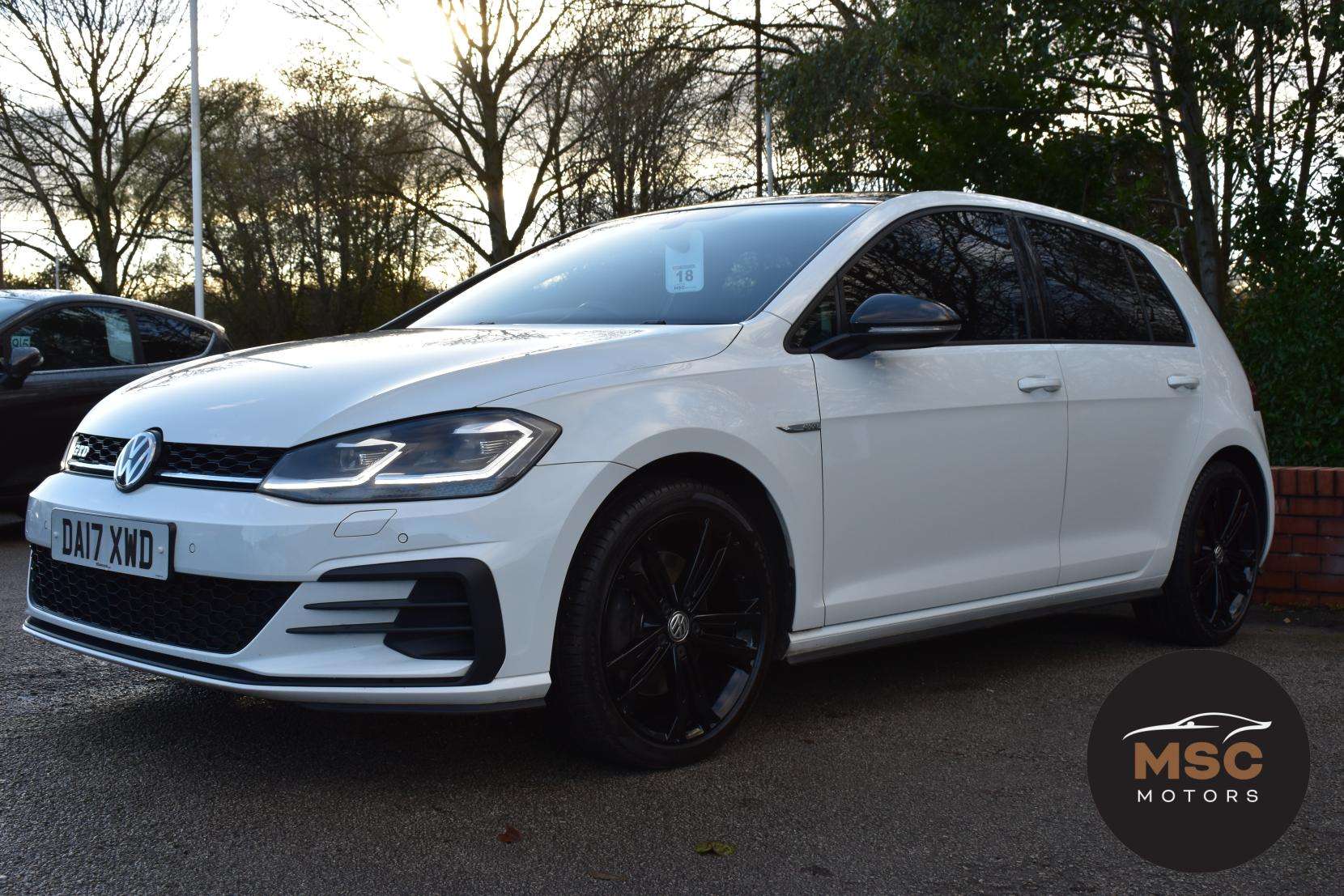 2017 VOLKSWAGEN GOLF 2017 VOLKSWAGEN GOLF