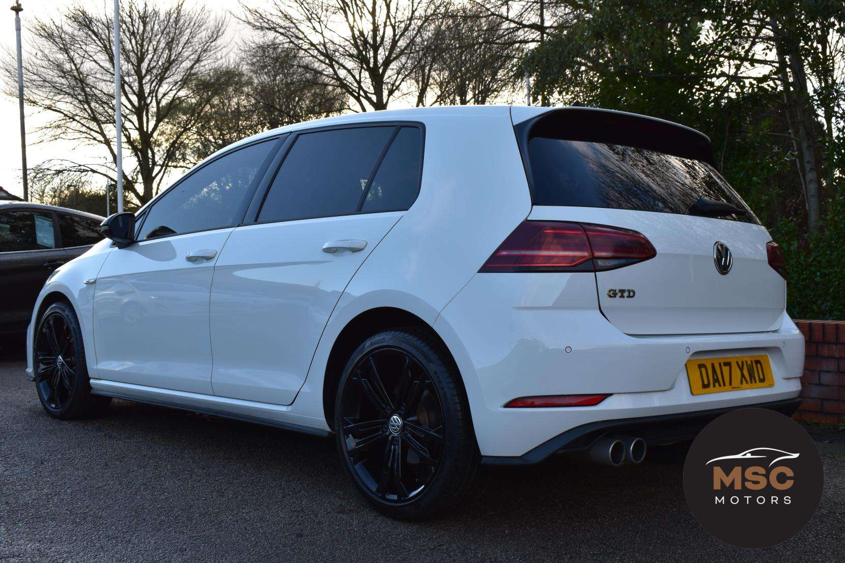 2017 VOLKSWAGEN GOLF 2017 VOLKSWAGEN GOLF