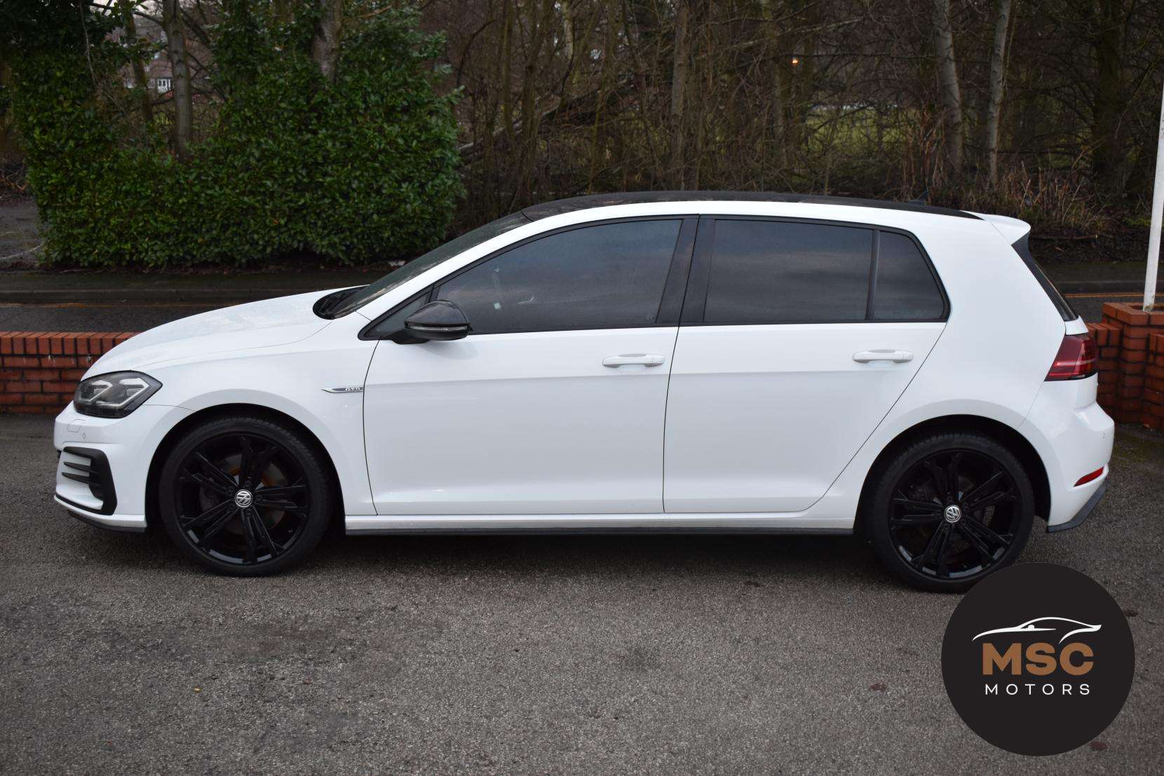 2017 VOLKSWAGEN GOLF 2017 VOLKSWAGEN GOLF