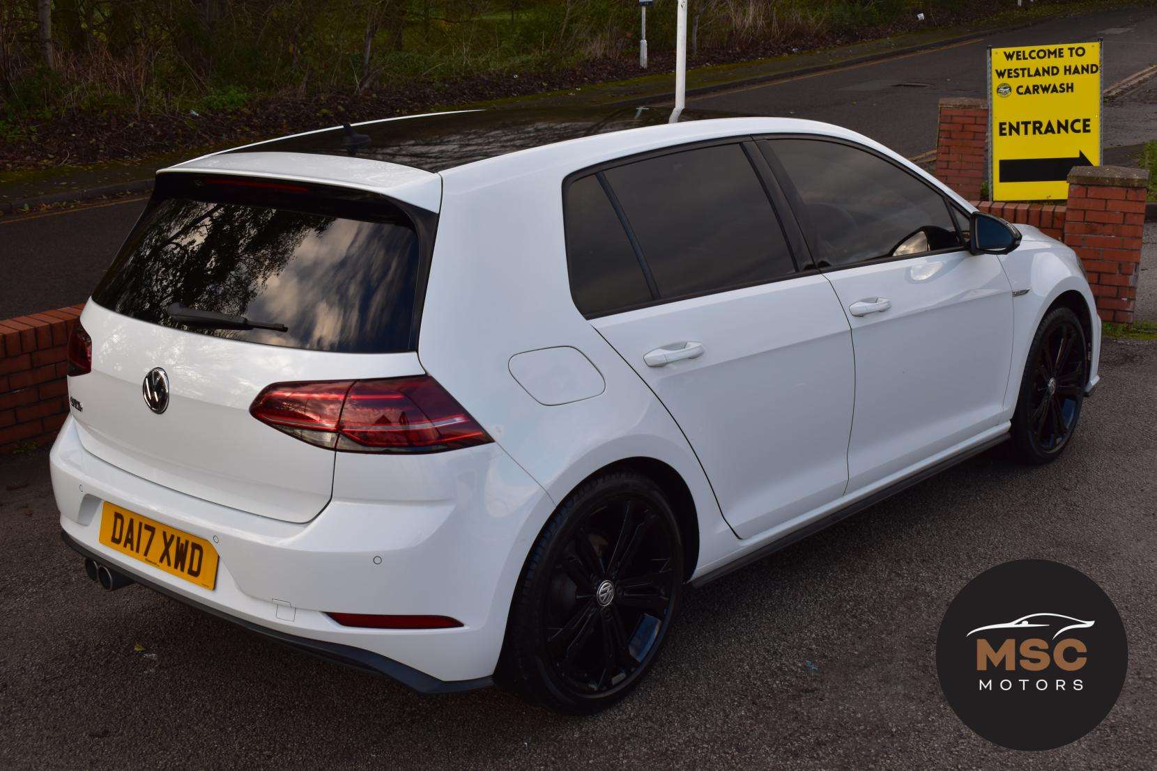 2017 VOLKSWAGEN GOLF 2017 VOLKSWAGEN GOLF