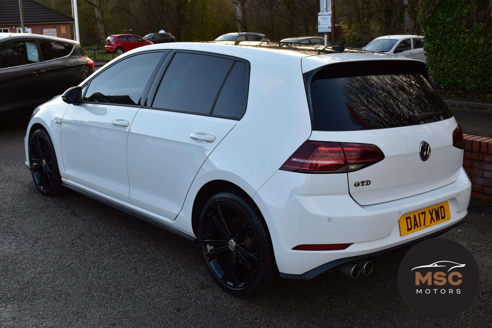 2017 VOLKSWAGEN GOLF 2017 VOLKSWAGEN GOLF