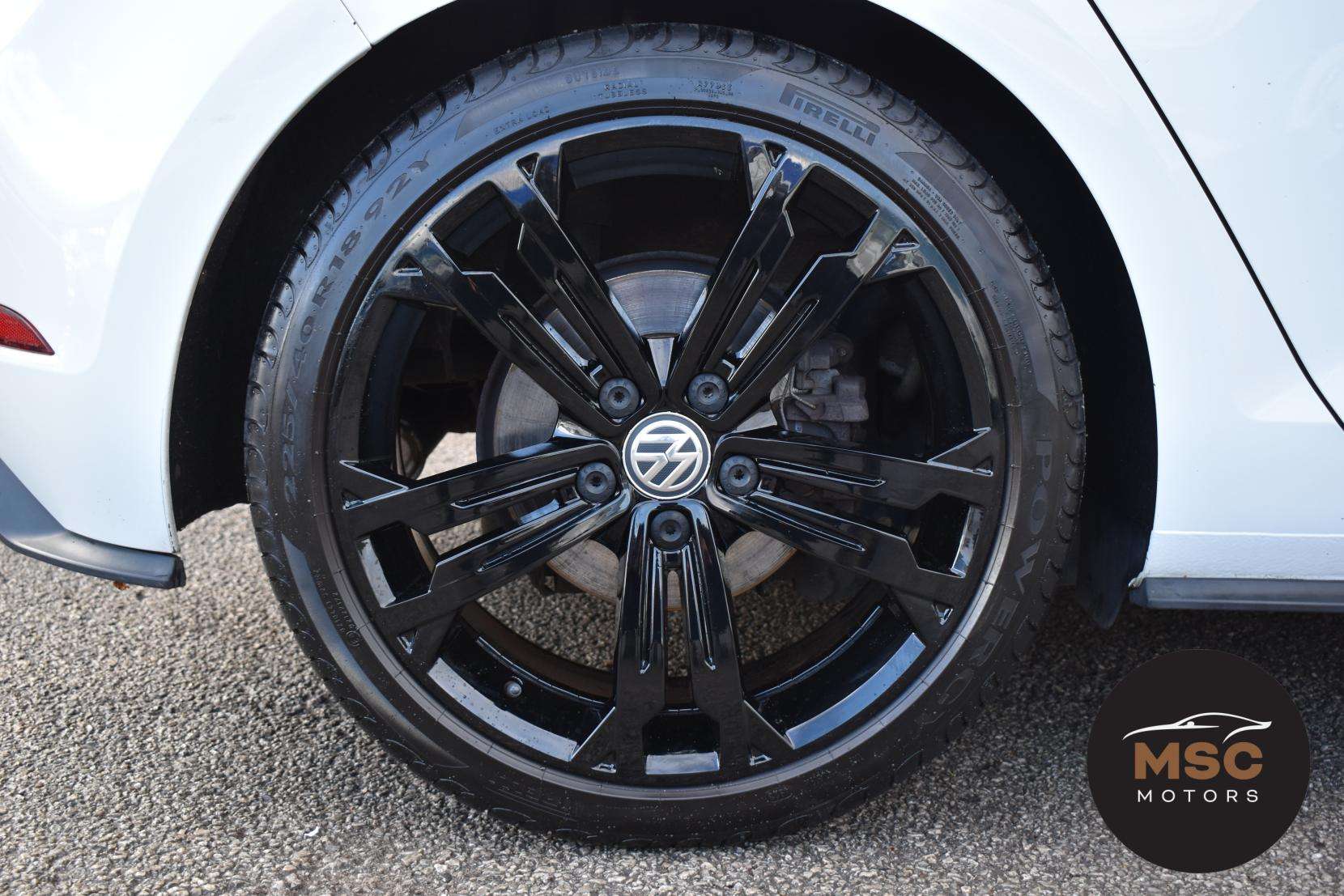 2017 VOLKSWAGEN GOLF 2017 VOLKSWAGEN GOLF