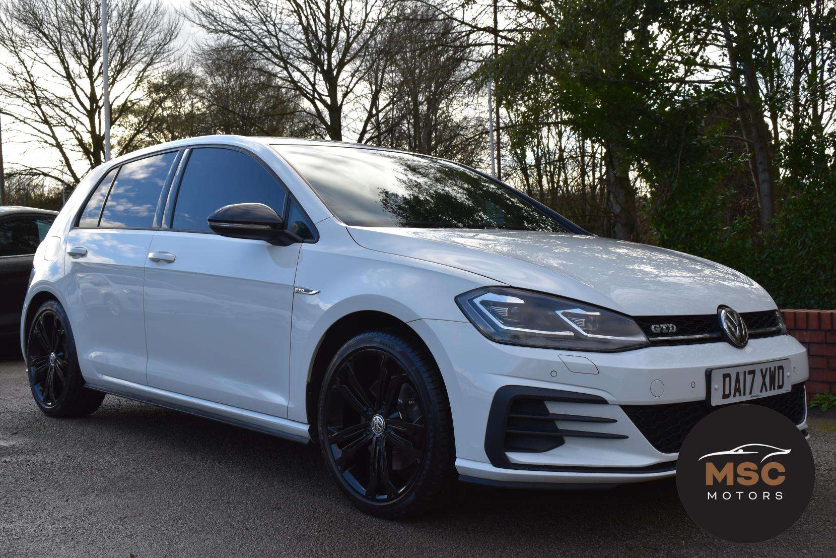 2017 VOLKSWAGEN GOLF 2017 VOLKSWAGEN GOLF