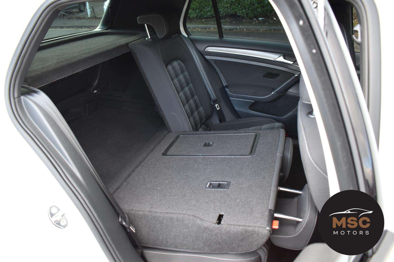 2017 VOLKSWAGEN GOLF 2017 VOLKSWAGEN GOLF