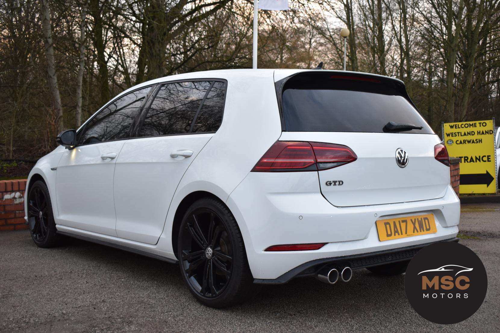 2017 VOLKSWAGEN GOLF 2017 VOLKSWAGEN GOLF