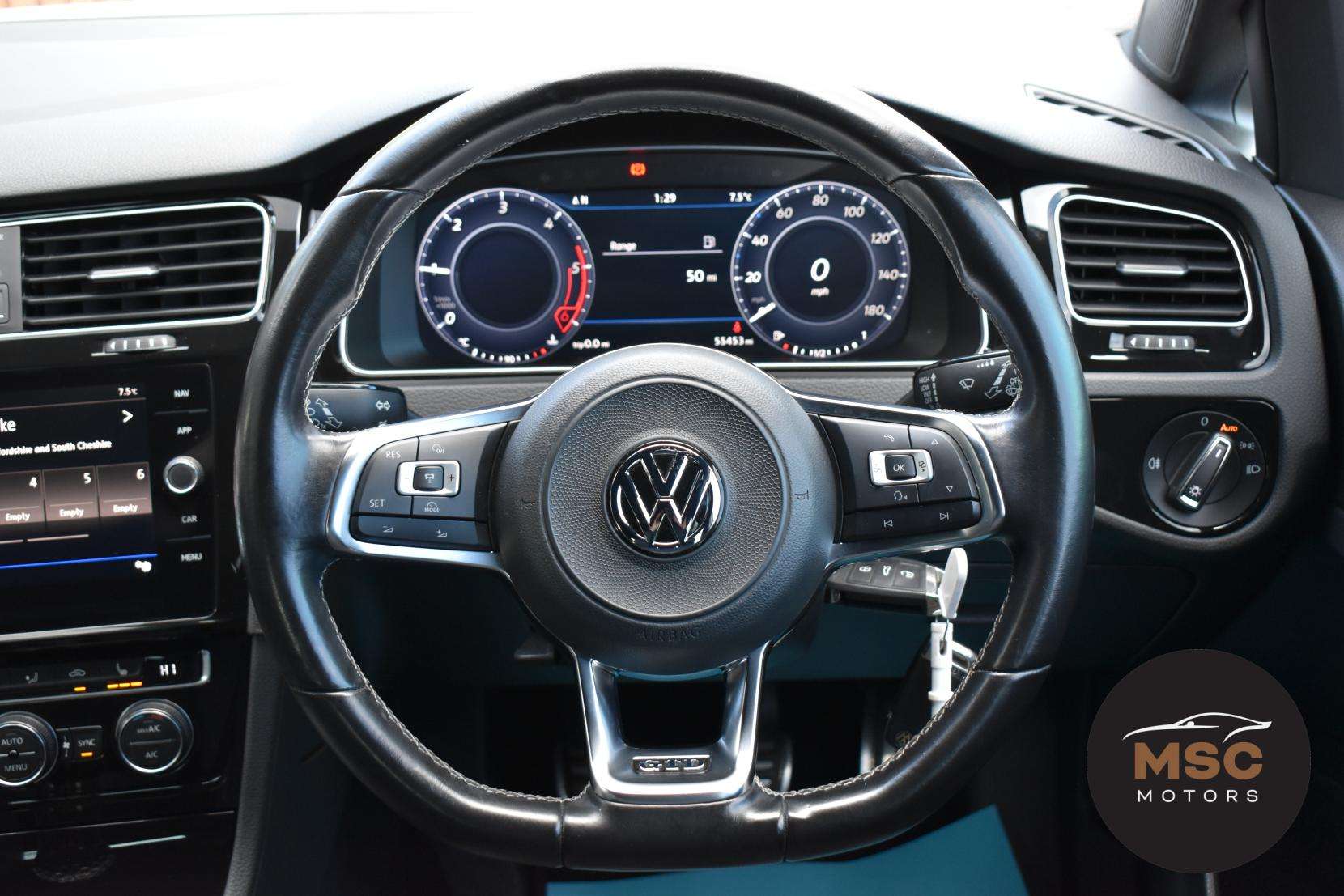 2017 VOLKSWAGEN GOLF 2017 VOLKSWAGEN GOLF