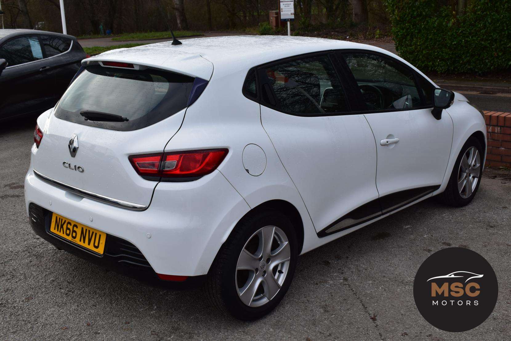 2016 RENAULT CLIO 2016 RENAULT CLIO