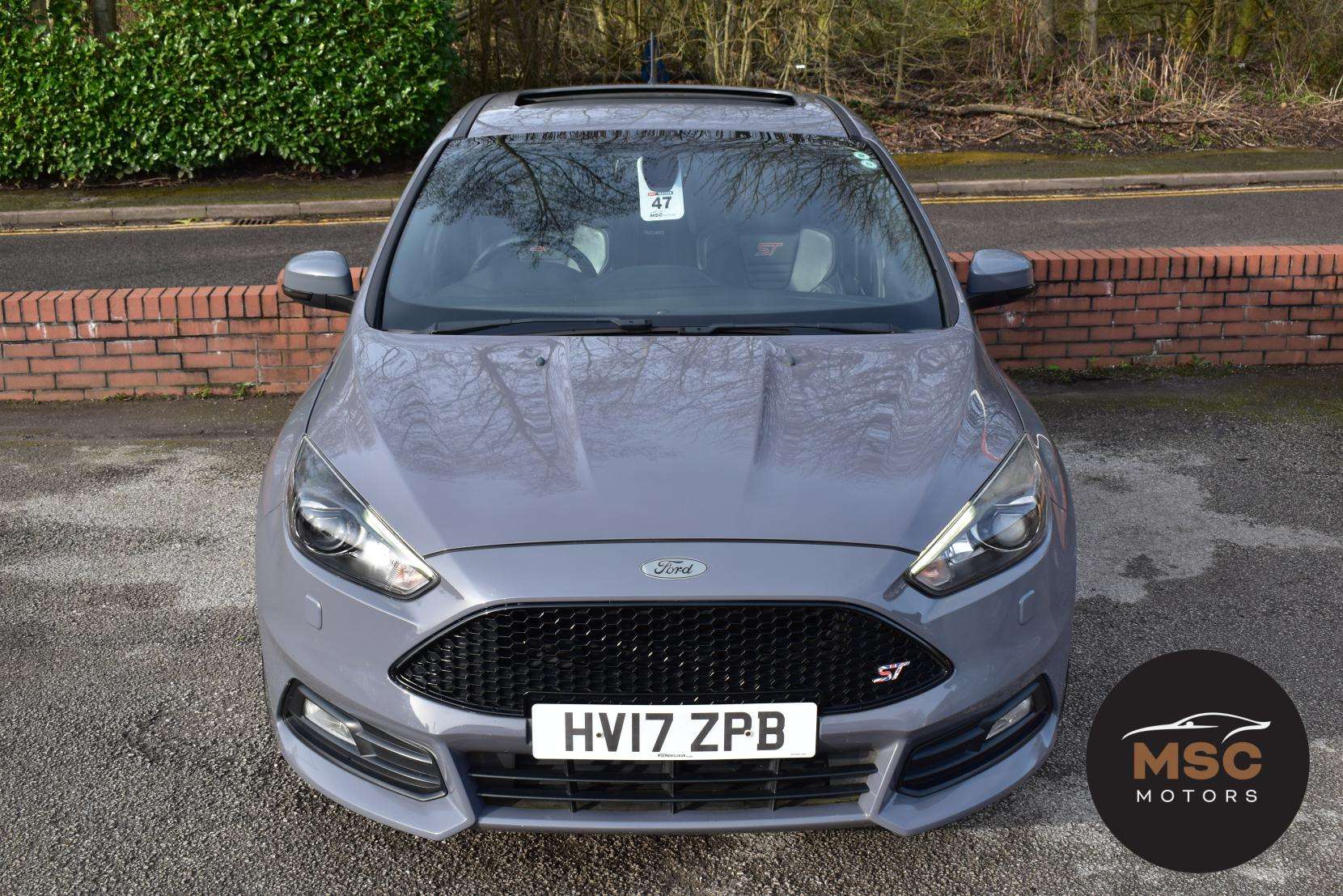 A 2017 FORD FOCUS ST-3 A 2017 FORD FOCUS ST-3