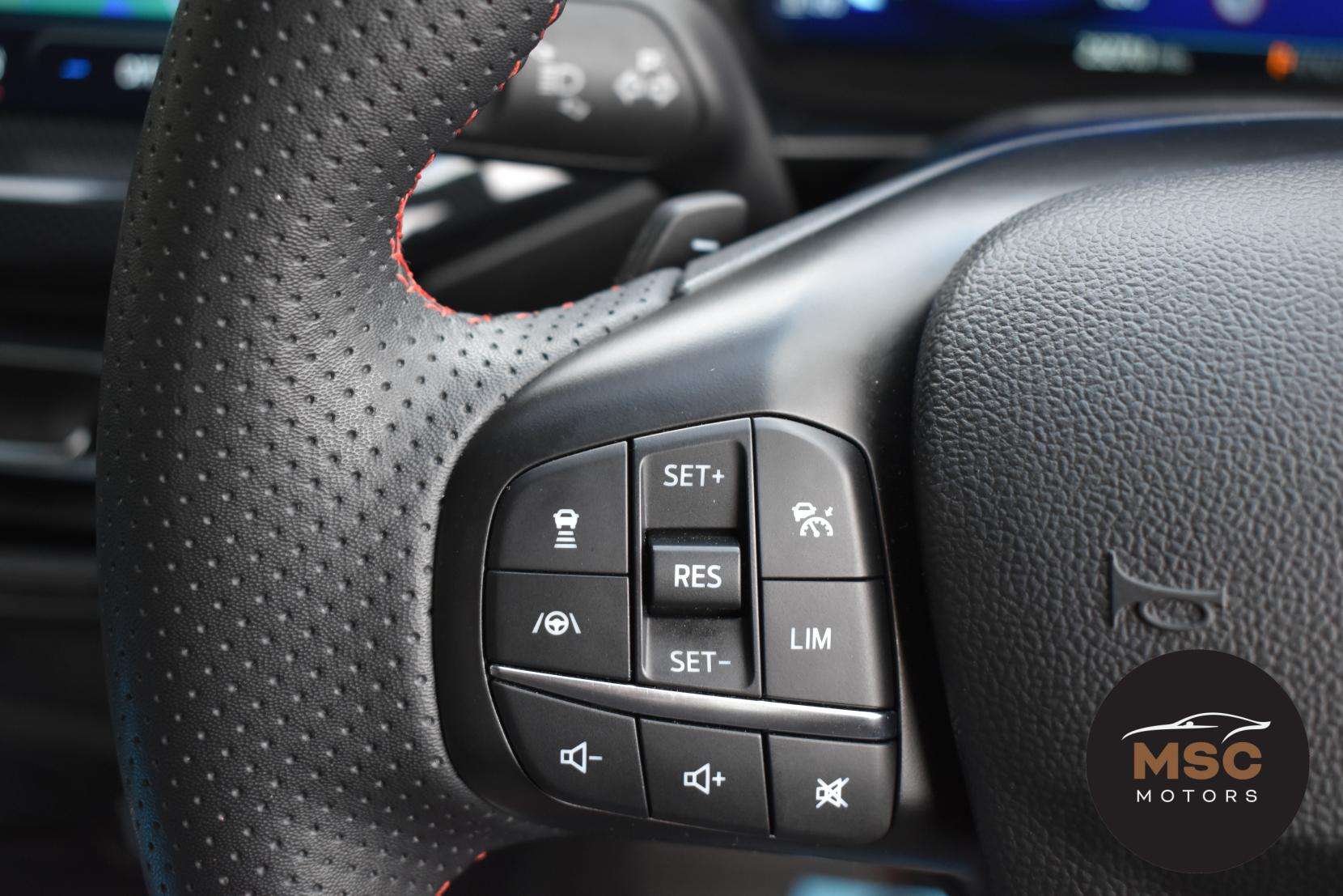 2022 FORD FOCUS 2022 FORD FOCUS