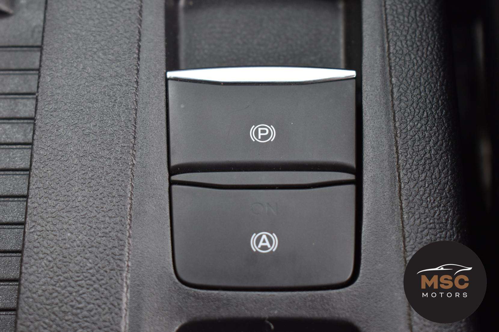 2022 FORD FOCUS 2022 FORD FOCUS