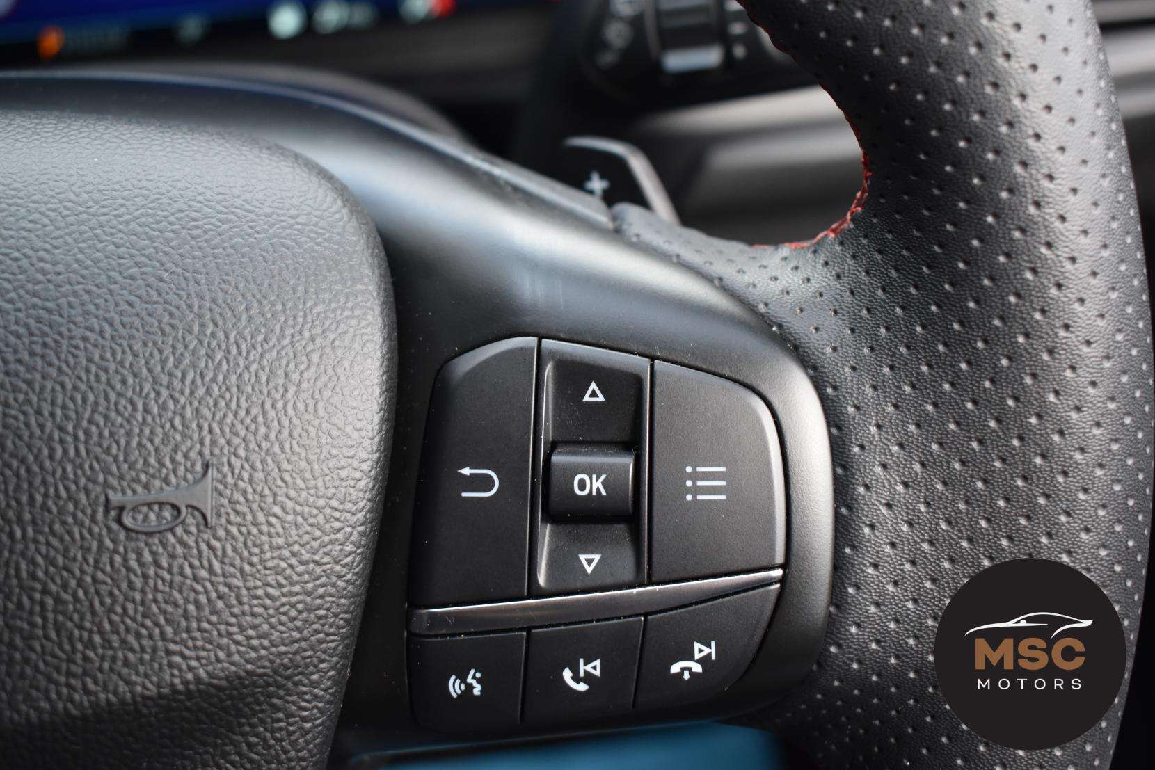 2022 FORD FOCUS 2022 FORD FOCUS