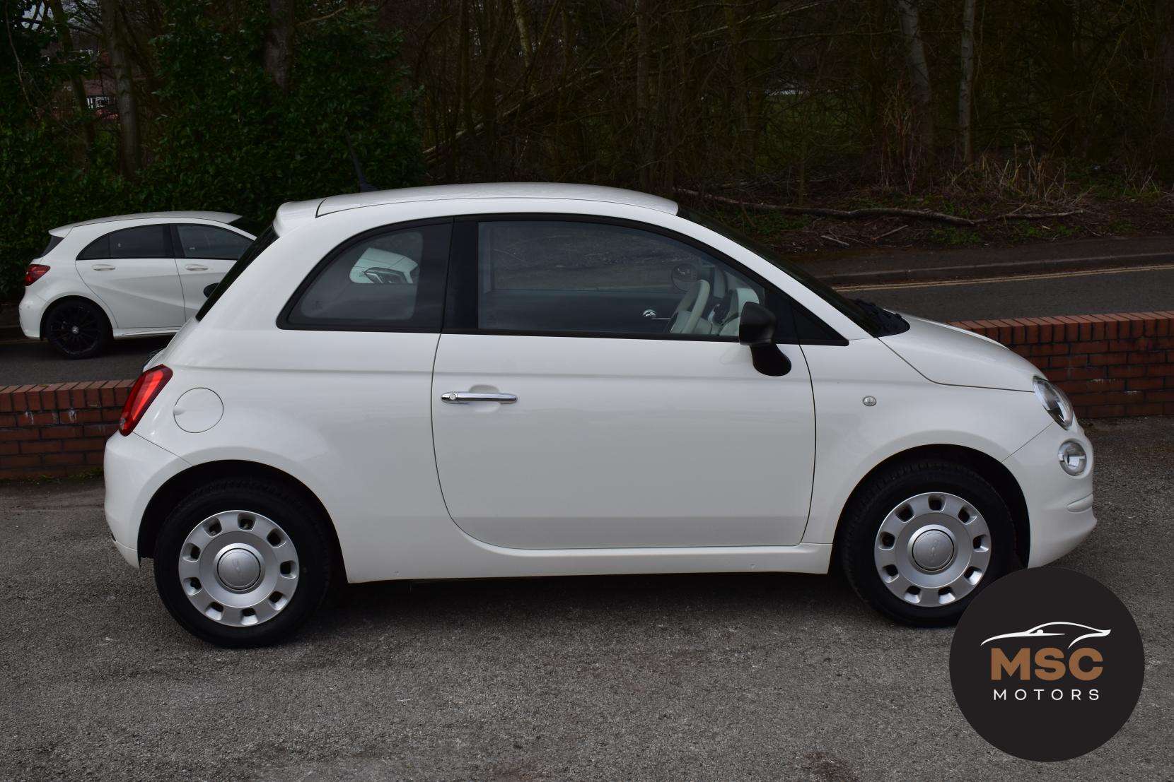 2017 FIAT 500 2017 FIAT 500