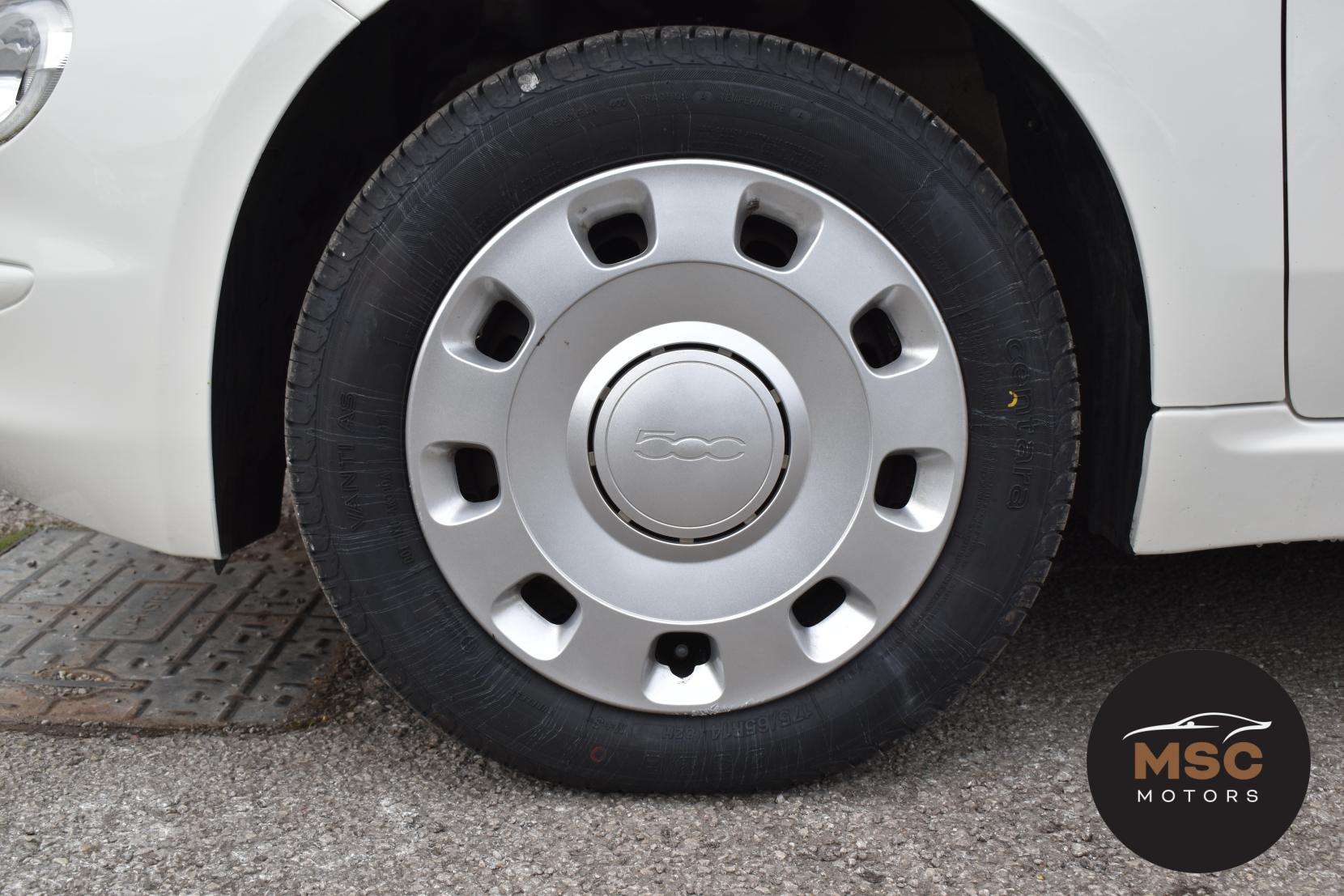 2017 FIAT 500 2017 FIAT 500