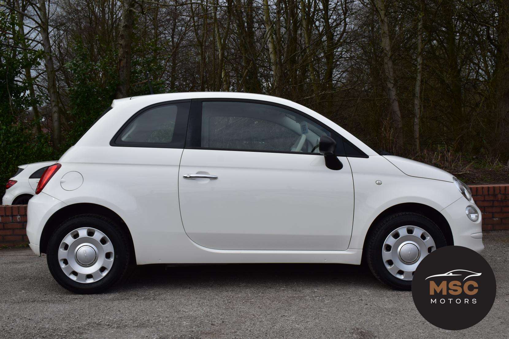 2017 FIAT 500 2017 FIAT 500