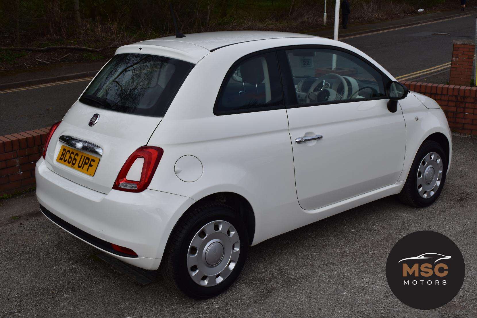 2017 FIAT 500 2017 FIAT 500