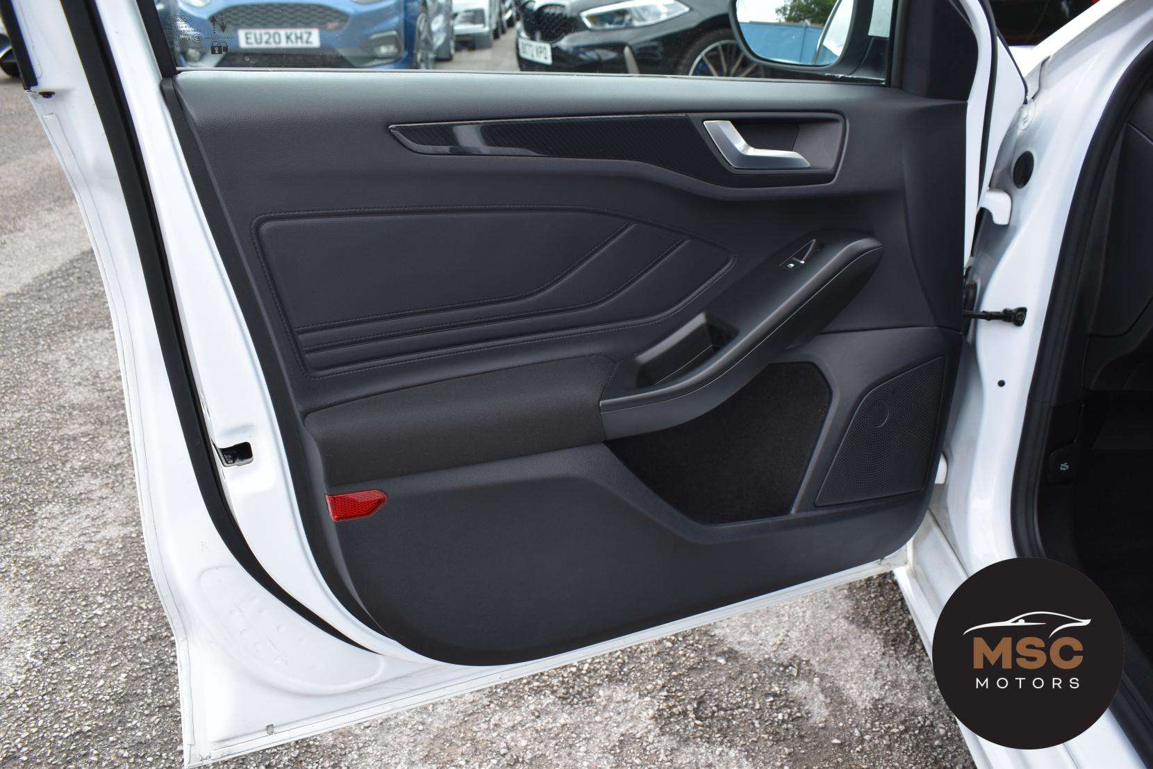 2022 FORD FOCUS 2022 FORD FOCUS