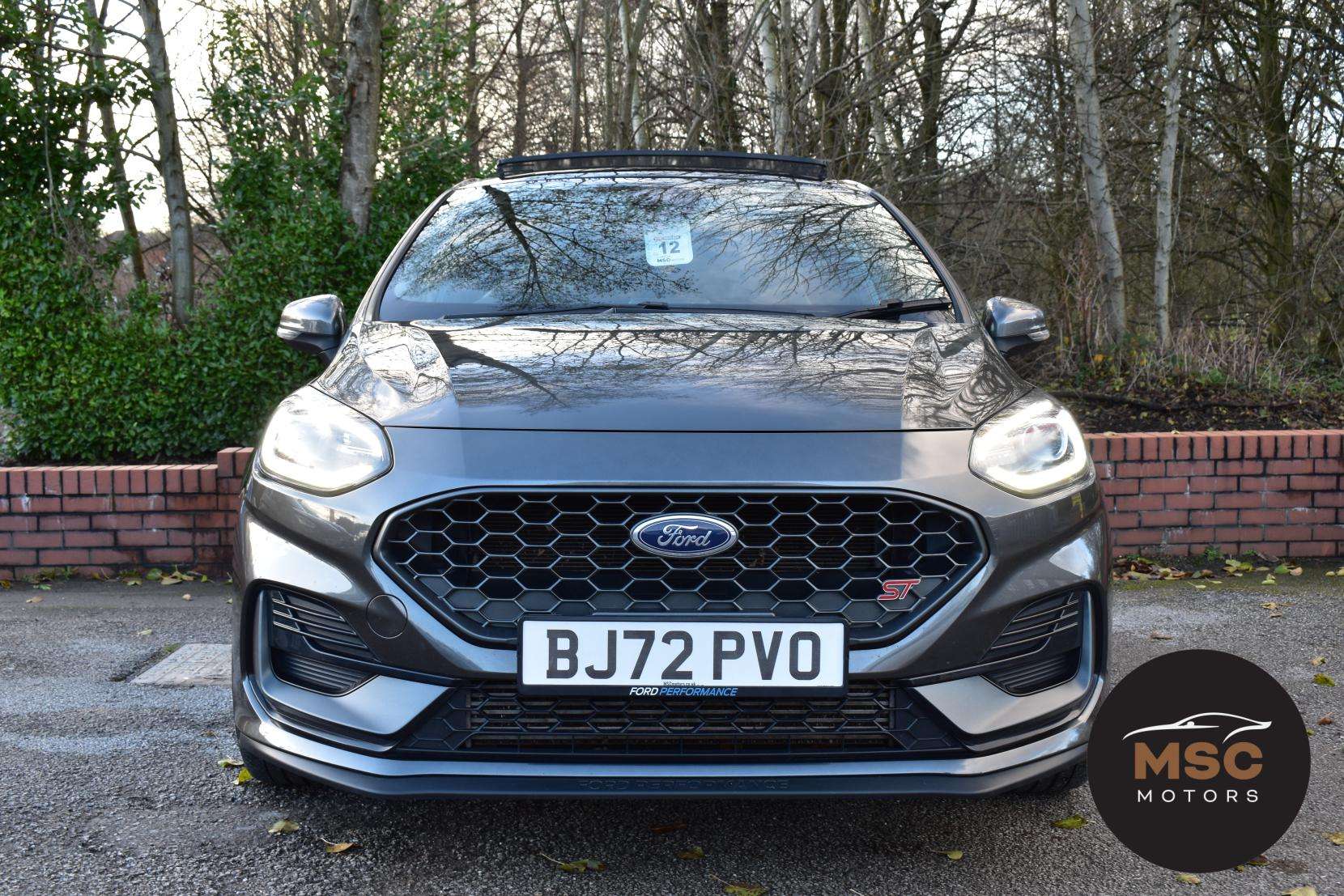 A 2022 FORD FIESTA 1.5T EcoBoost ST-3 Hatchback 3dr Petrol Manual Euro 6 (s/s) (200 ps) A 2022 FORD FIESTA 1.5T EcoBoost ST-3 Hatchback 3dr Petrol Manual Euro 6 (s/s) (200 ps)