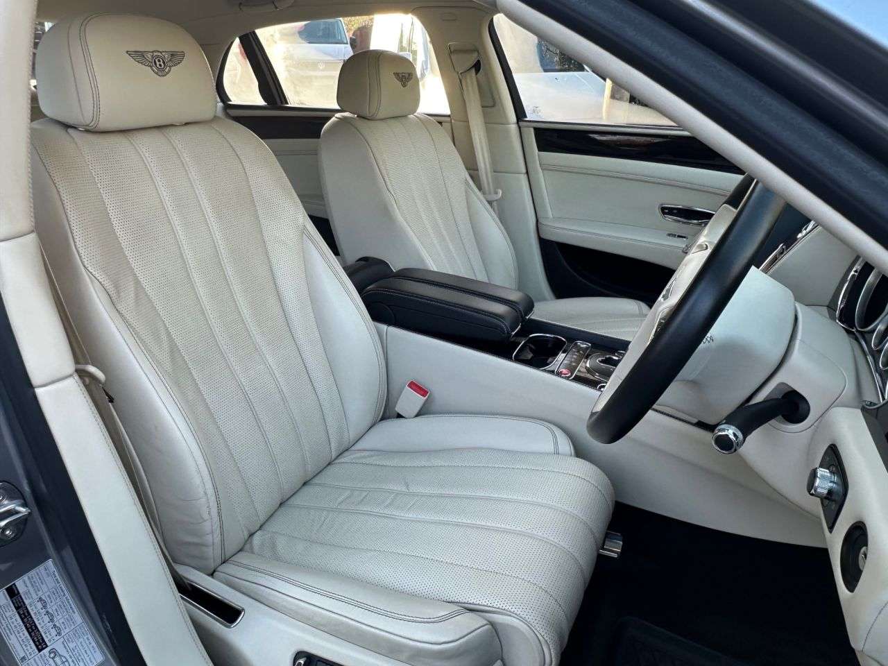 2016 BENTLEY FLYING SPUR 2016 BENTLEY FLYING SPUR