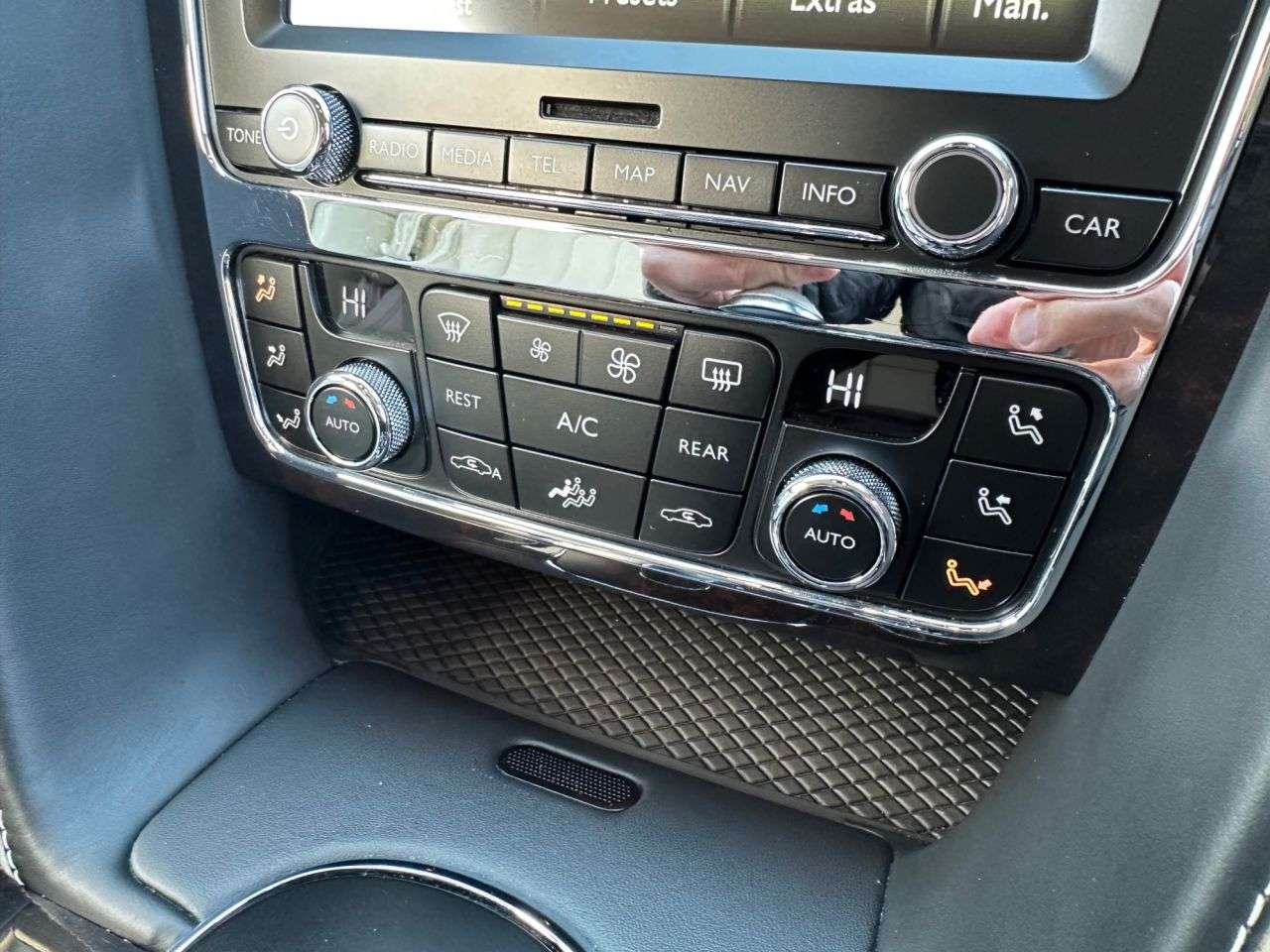 2016 BENTLEY FLYING SPUR 2016 BENTLEY FLYING SPUR