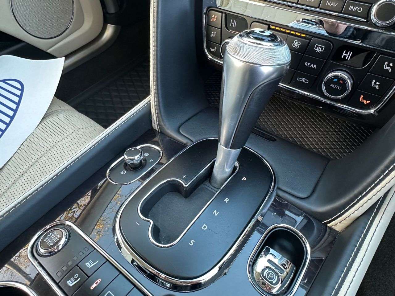 2016 BENTLEY FLYING SPUR 2016 BENTLEY FLYING SPUR