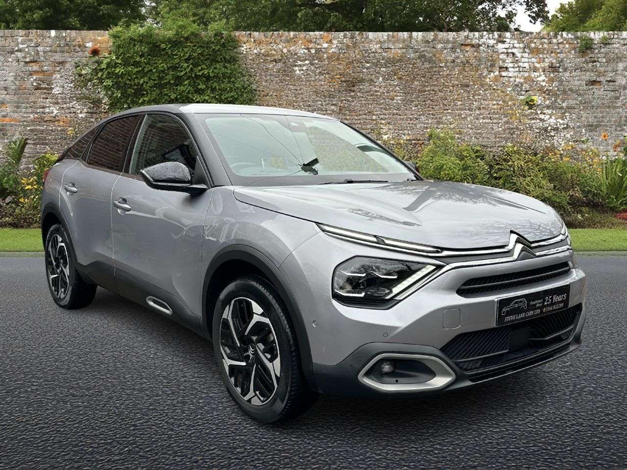 A 2022 CITROEN C4 1.2 PureTech Shine Plus Hatchback 5dr Petrol EAT8 Euro 6 (s/s) (130 ps) A 2022 CITROEN C4 1.2 PureTech Shine Plus Hatchback 5dr Petrol EAT8 Euro 6 (s/s) (130 ps)