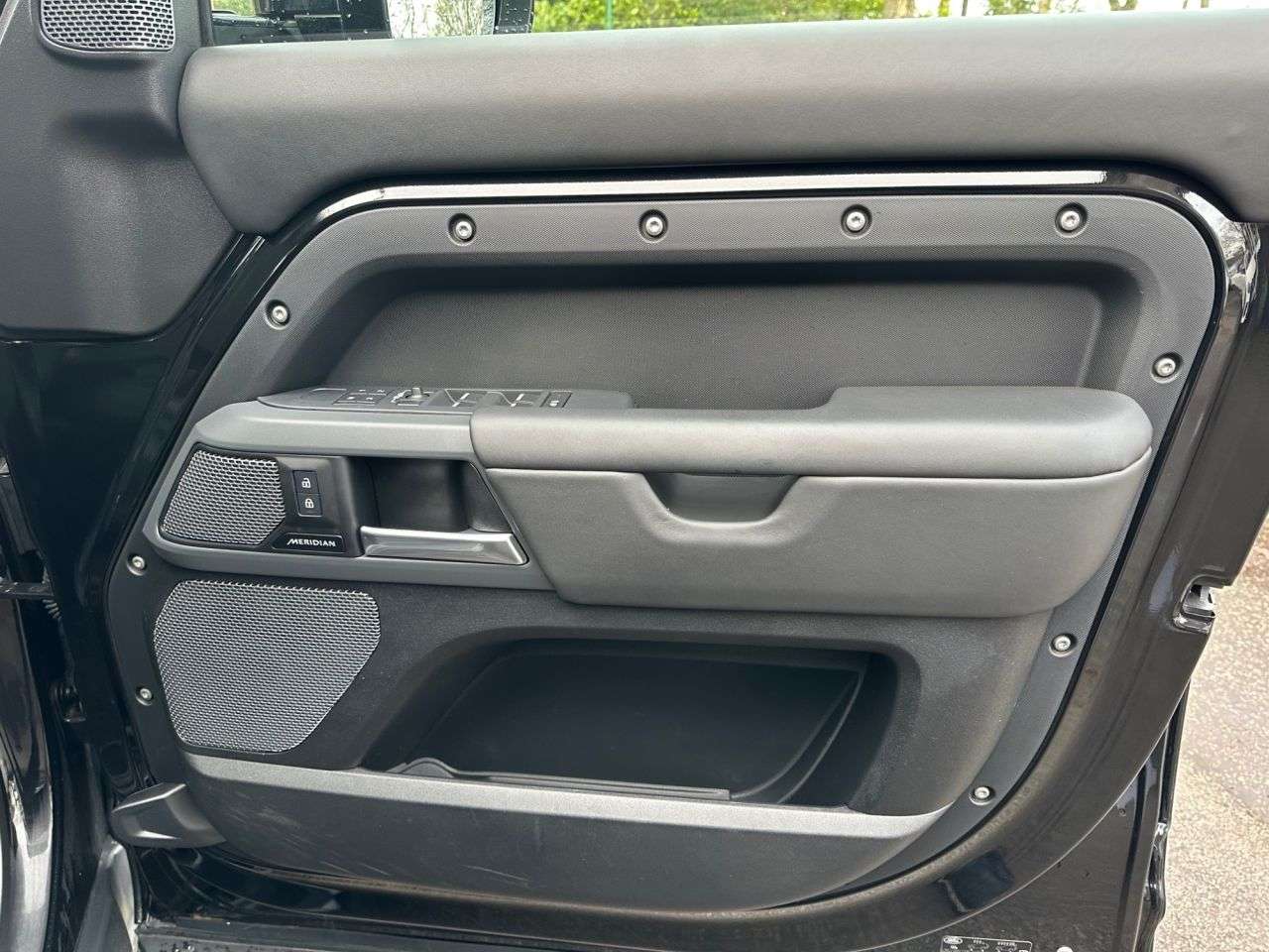 2023 LAND ROVER DEFENDER 2023 LAND ROVER DEFENDER