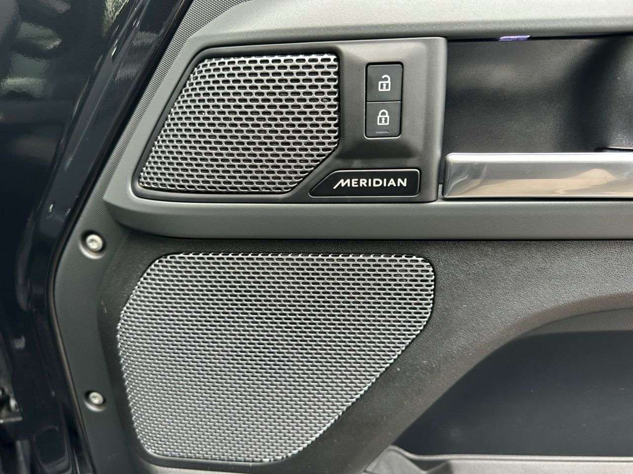 2023 LAND ROVER DEFENDER 2023 LAND ROVER DEFENDER