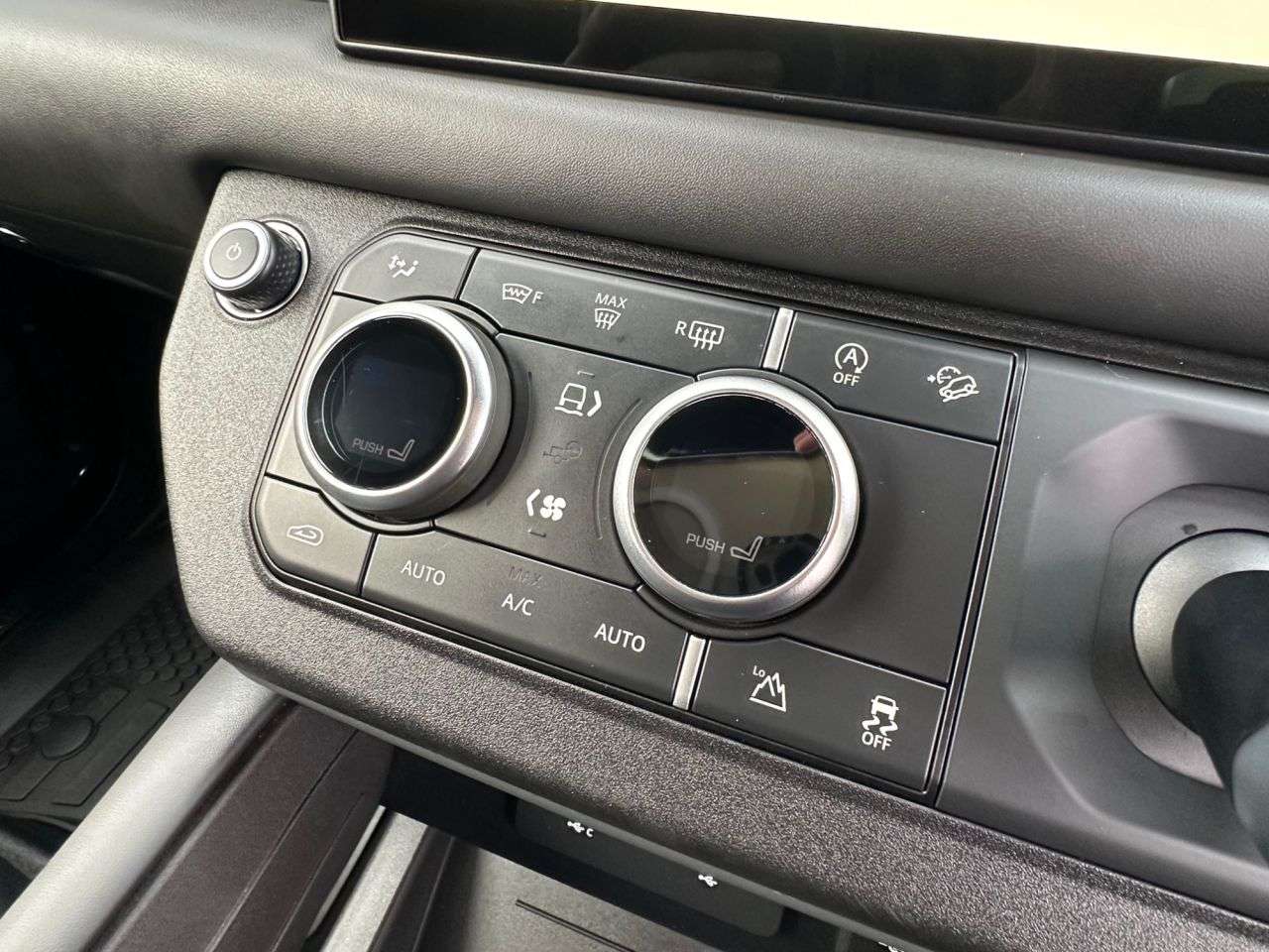 2023 LAND ROVER DEFENDER 2023 LAND ROVER DEFENDER