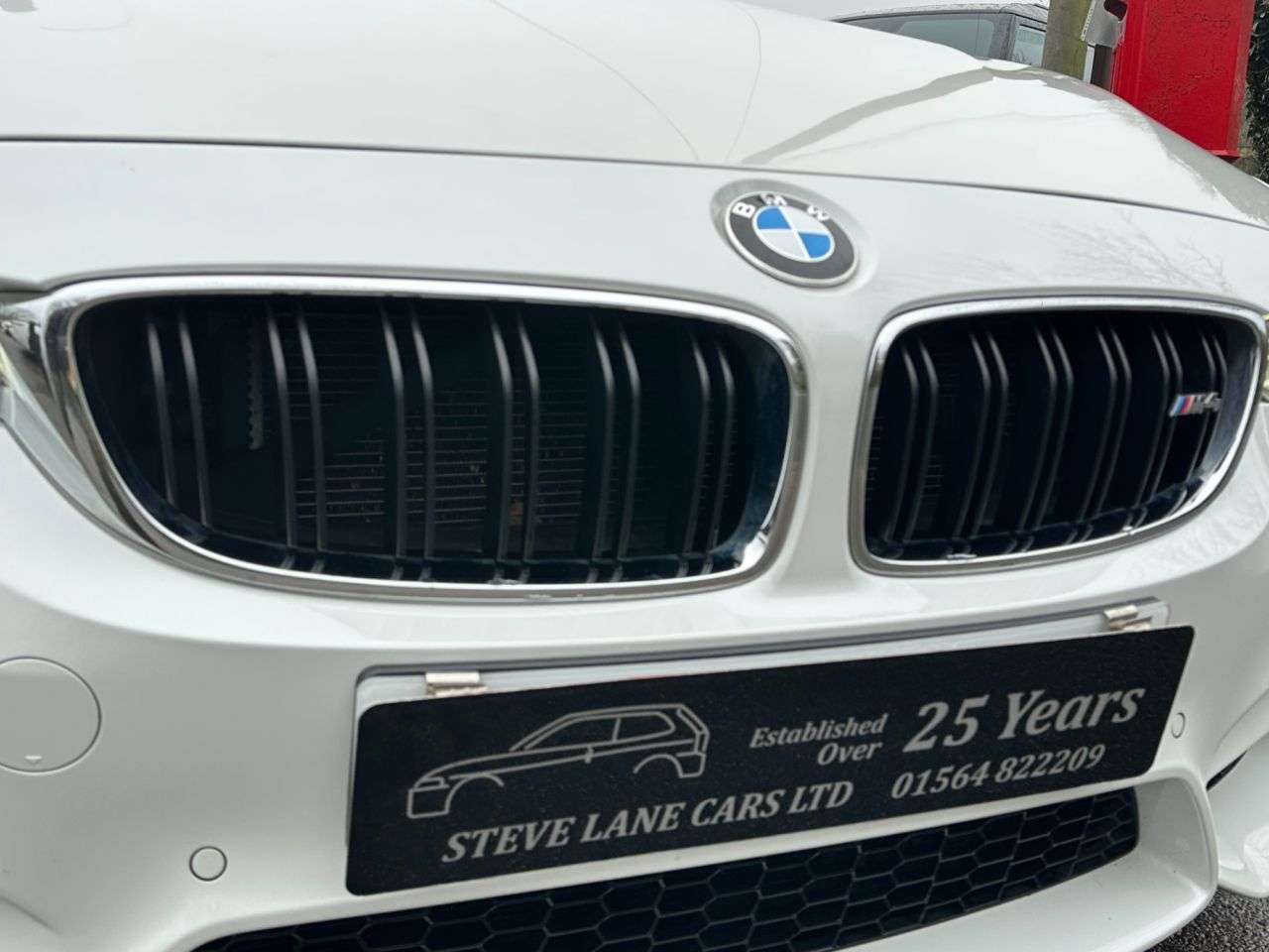 2017 BMW M4 2017 BMW M4