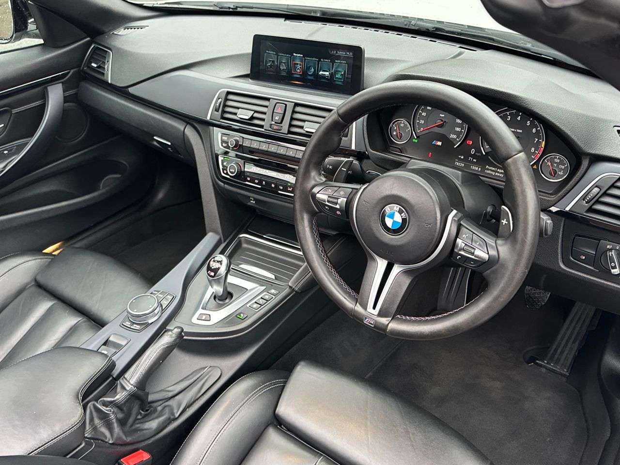 A 2017 BMW M4 3.0 BiTurbo Convertible 2dr Petrol DCT Euro 6 (s/s) (431 ps) A 2017 BMW M4 3.0 BiTurbo Convertible 2dr Petrol DCT Euro 6 (s/s) (431 ps)