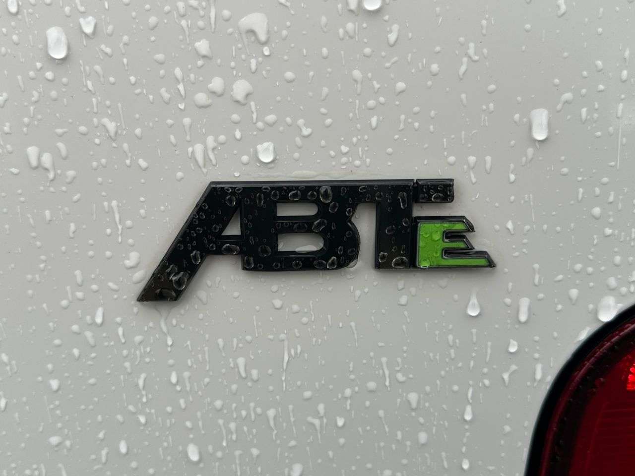 A 2021 VOLKSWAGEN E-TRANSPORTER e 110 37.3kWh Advance Panel Van 5dr Electric Auto LWB (110 ps) A 2021 VOLKSWAGEN E-TRANSPORTER e 110 37.3kWh Advance Panel Van 5dr Electric Auto LWB (110 ps)