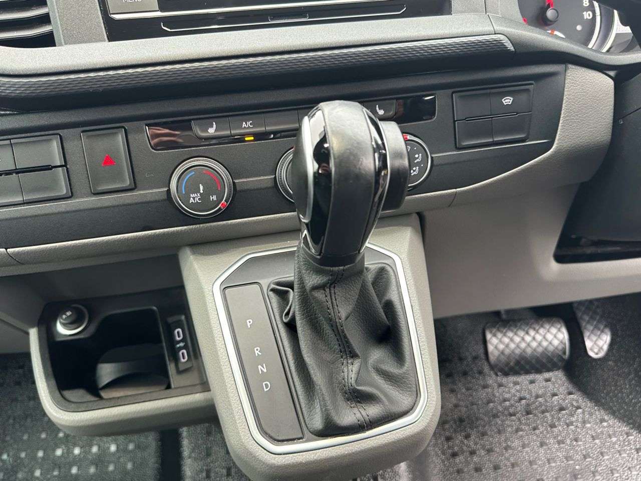 2021 VOLKSWAGEN E-TRANSPORTER 2021 VOLKSWAGEN E-TRANSPORTER