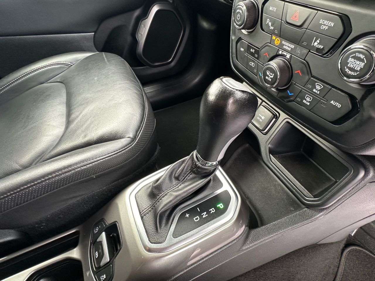 2019 JEEP RENEGADE 2019 JEEP RENEGADE