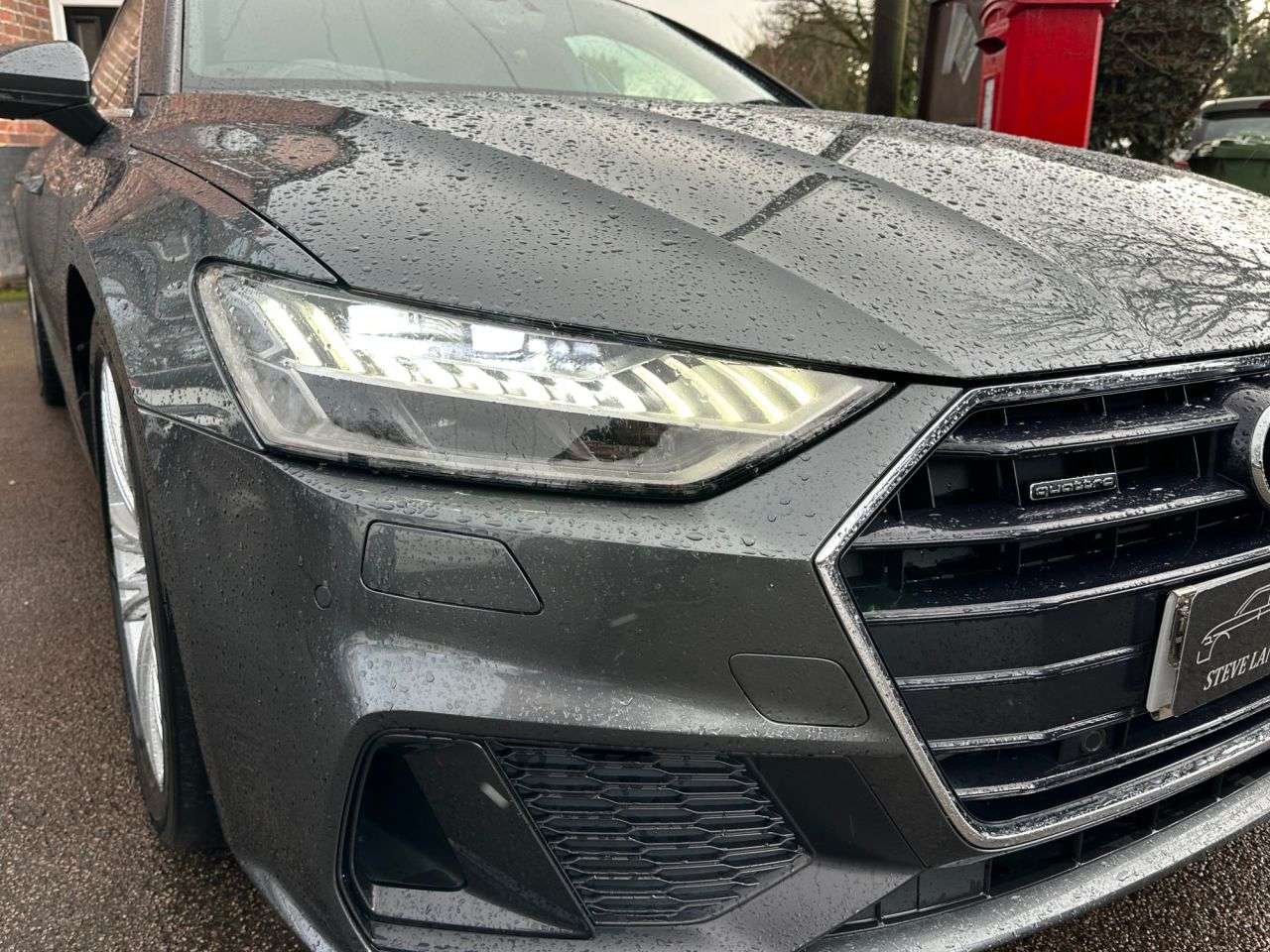 A 2019 AUDI A7 3.0 TDI V6 50 S line Sportback 5dr Diesel Tiptronic quattro Euro 6 (s/s) (2 A 2019 AUDI A7 3.0 TDI V6 50 S line Sportback 5dr Diesel Tiptronic quattro Euro 6 (s/s) (2