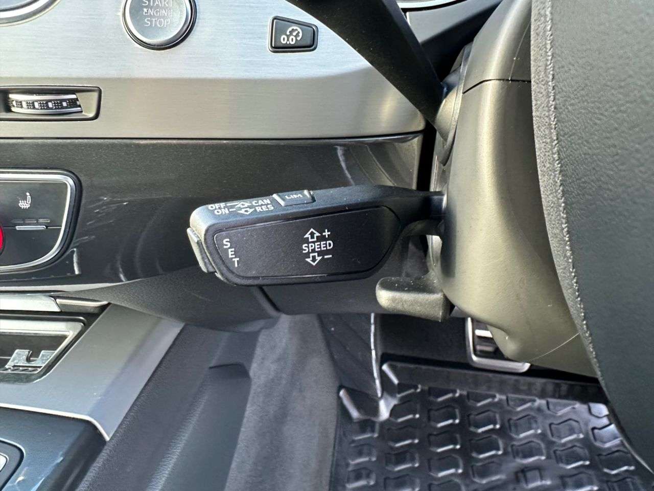 2016 AUDI Q7 2016 AUDI Q7