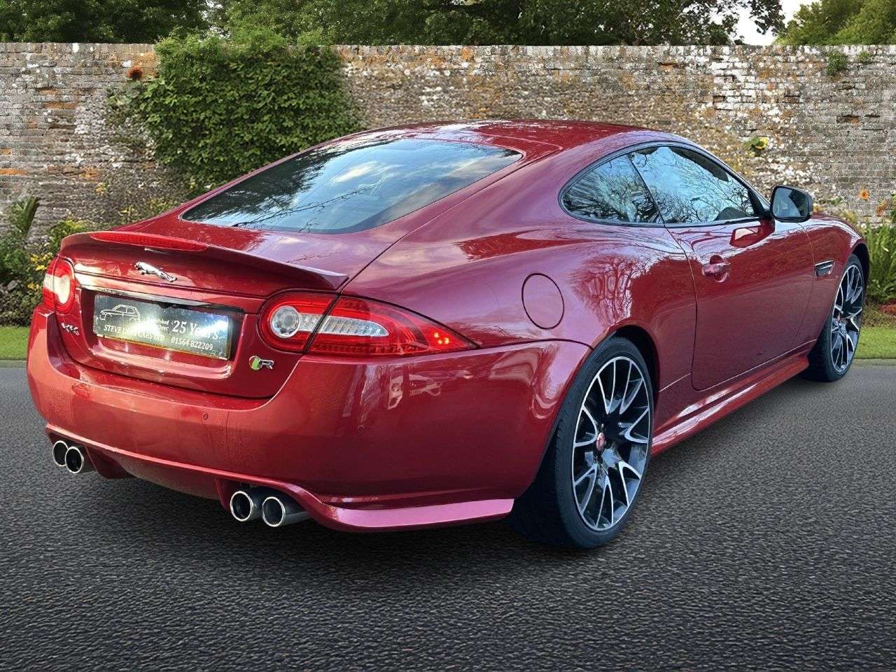 A 2014 JAGUAR XK 5.0 V8 Dynamic R Coupe 2dr Petrol Auto Euro 5 (510 ps) A 2014 JAGUAR XK 5.0 V8 Dynamic R Coupe 2dr Petrol Auto Euro 5 (510 ps)