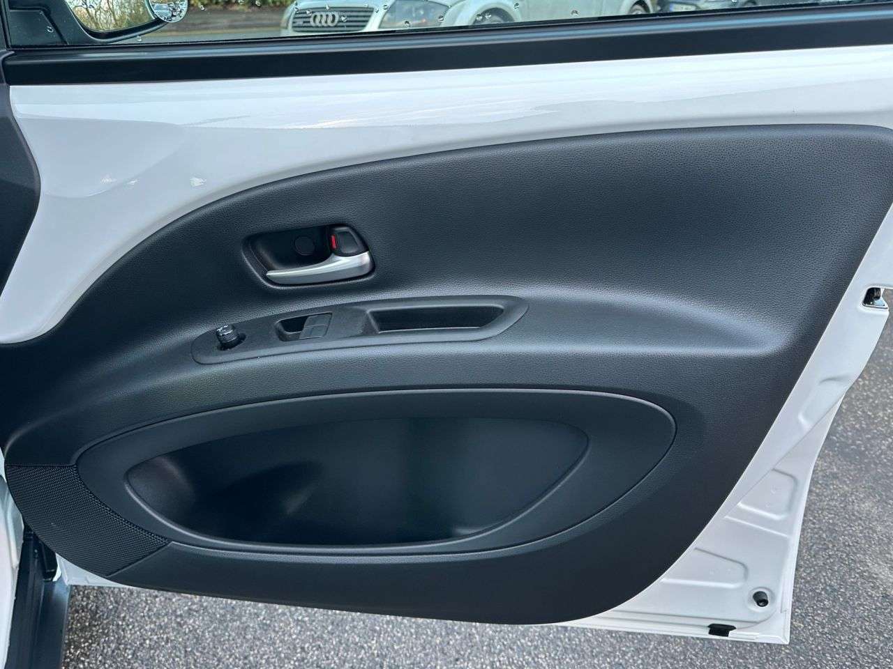 2022 TOYOTA AYGO X 2022 TOYOTA AYGO X