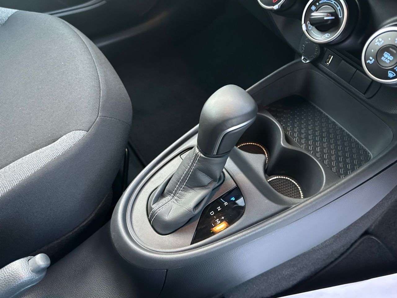 2022 TOYOTA AYGO X 2022 TOYOTA AYGO X