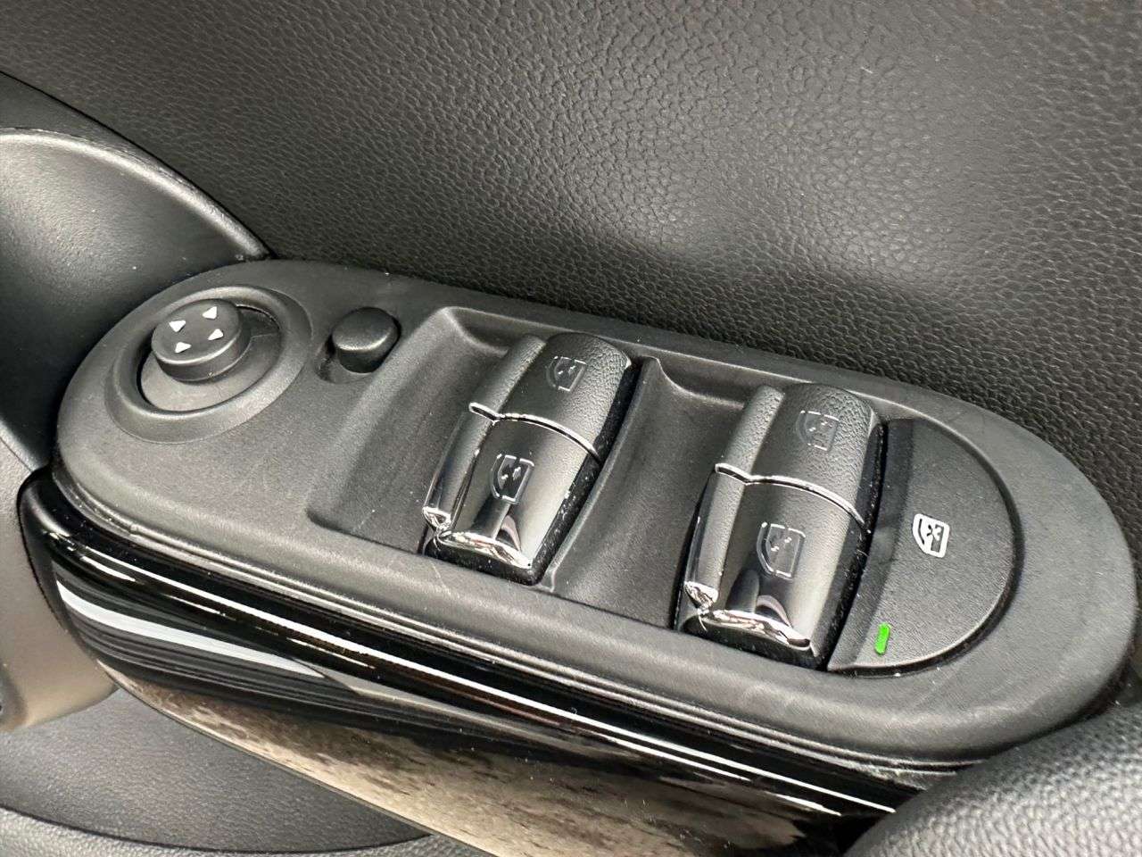 2021 MINI HATCH 2021 MINI HATCH